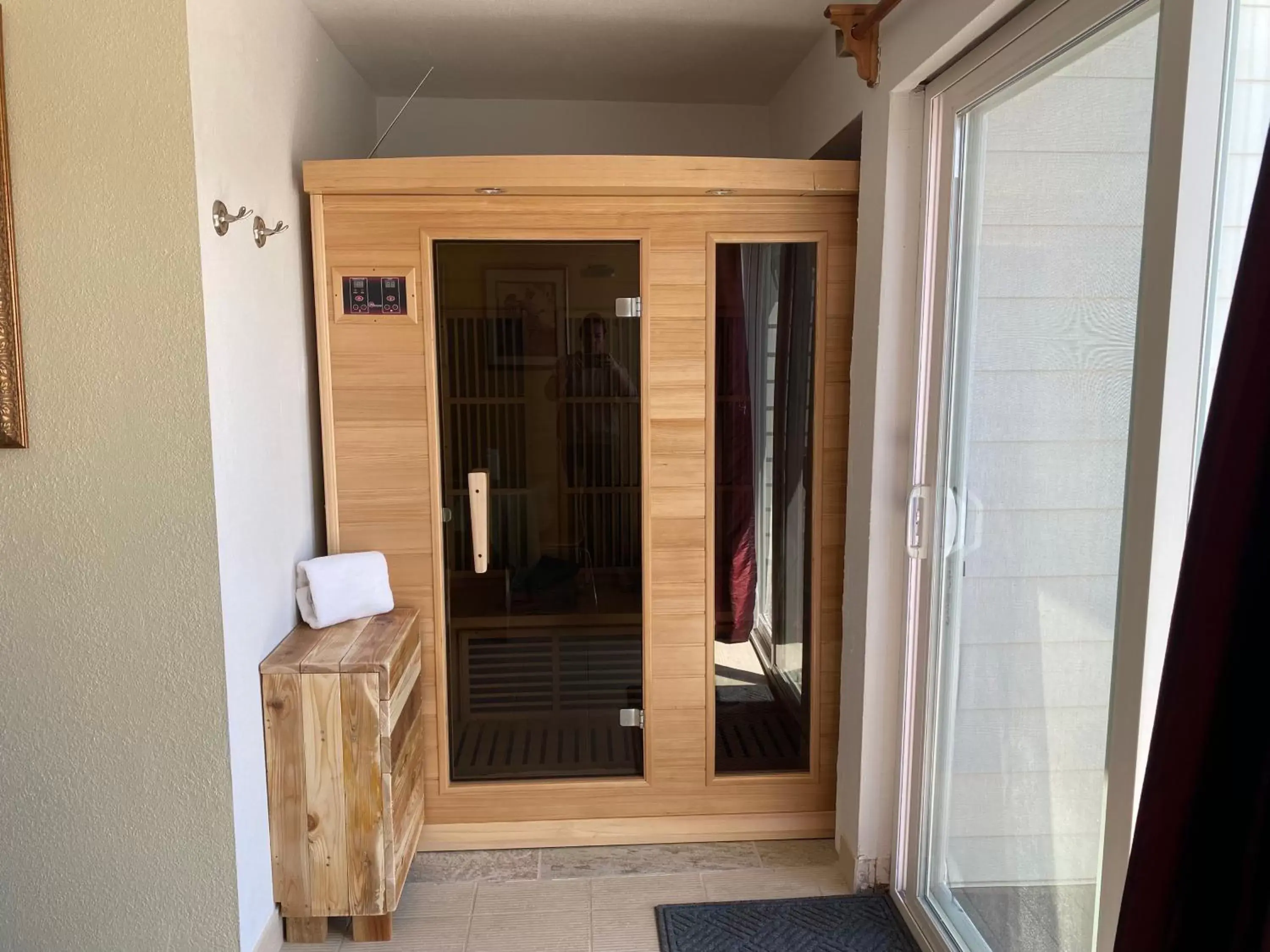 Sauna in Pikes Peak Paradise Bed and Breakfast