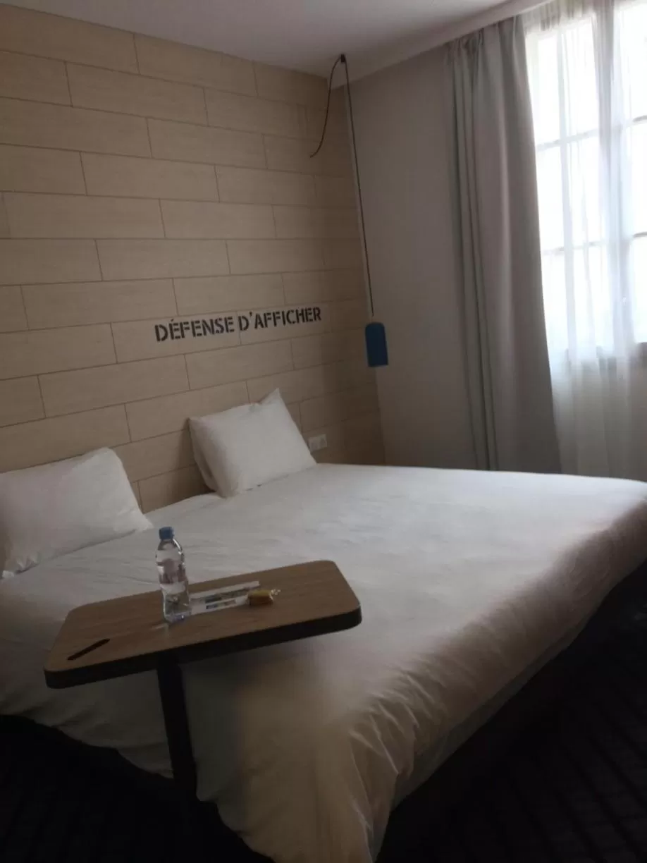 Bed in ibis Styles Chalons en Champagne Centre