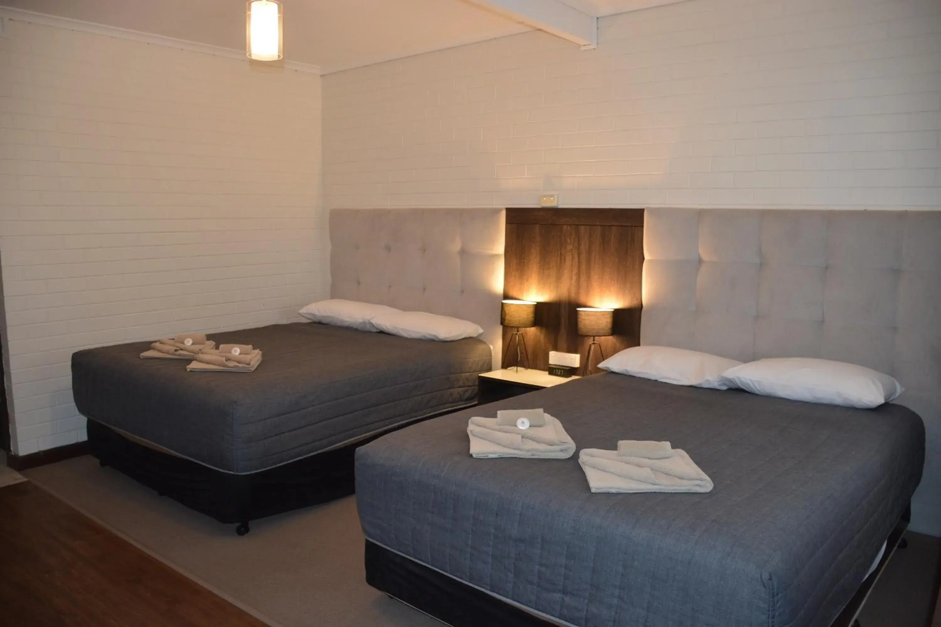 Bed in Angaston Vineyards Motel Bed in Angaston Vineyards Motel