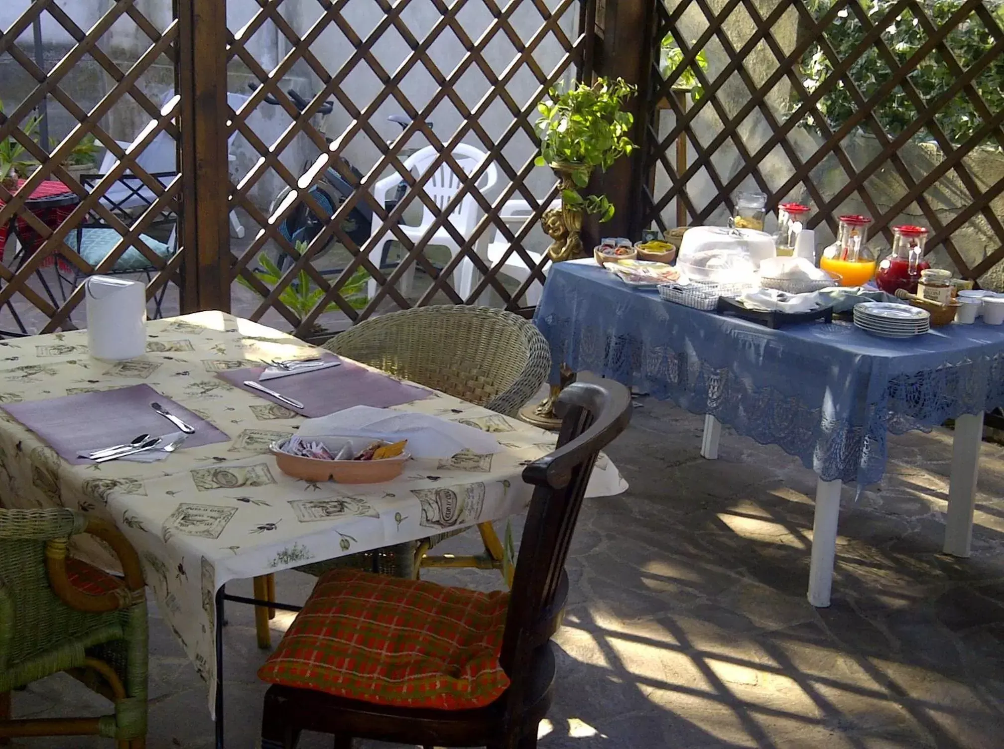 Restaurant/Places to Eat in B&B A Casa di Mael