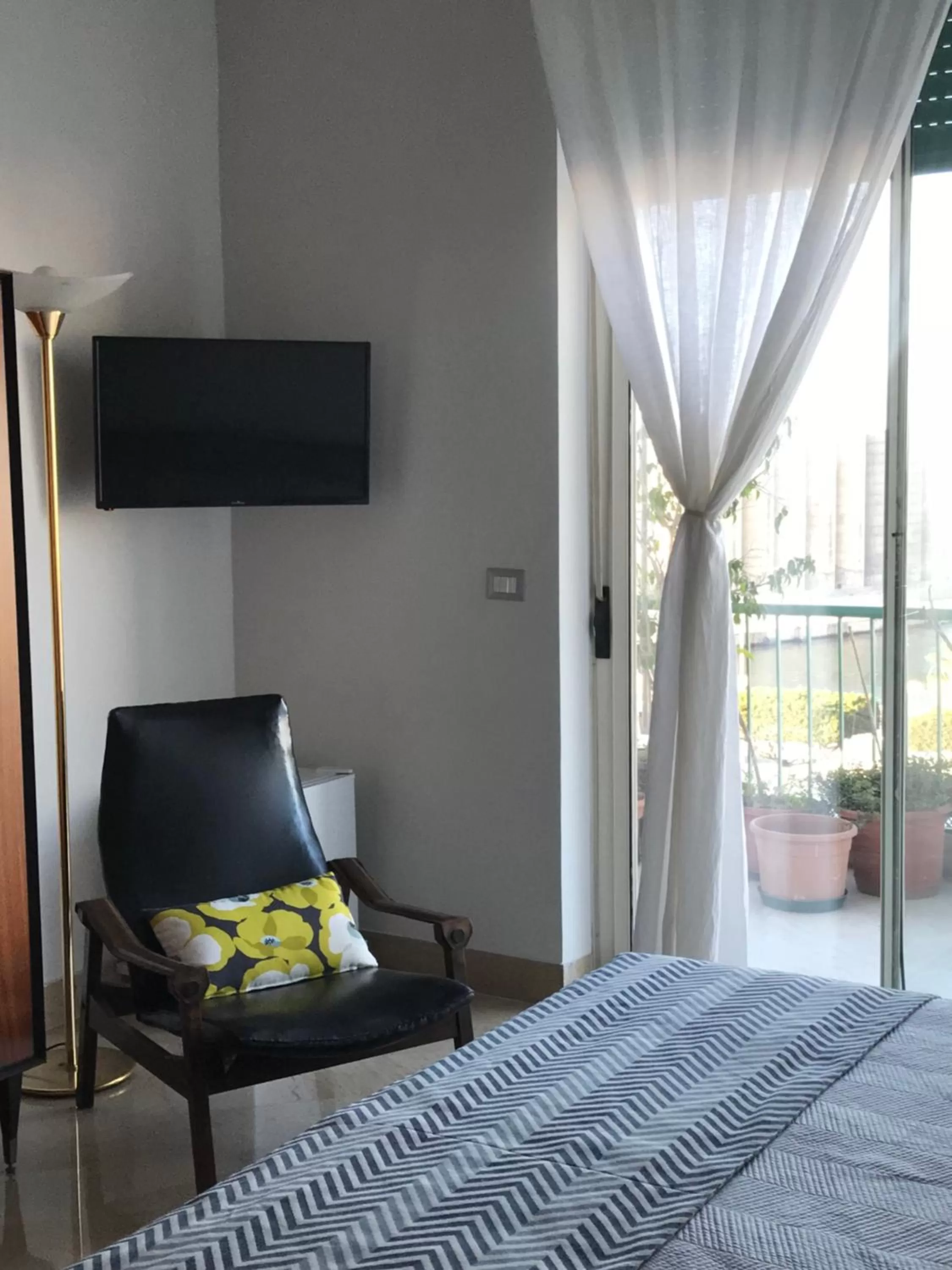 Decorative detail, Bed in B&B Questa casa non e'un albergo