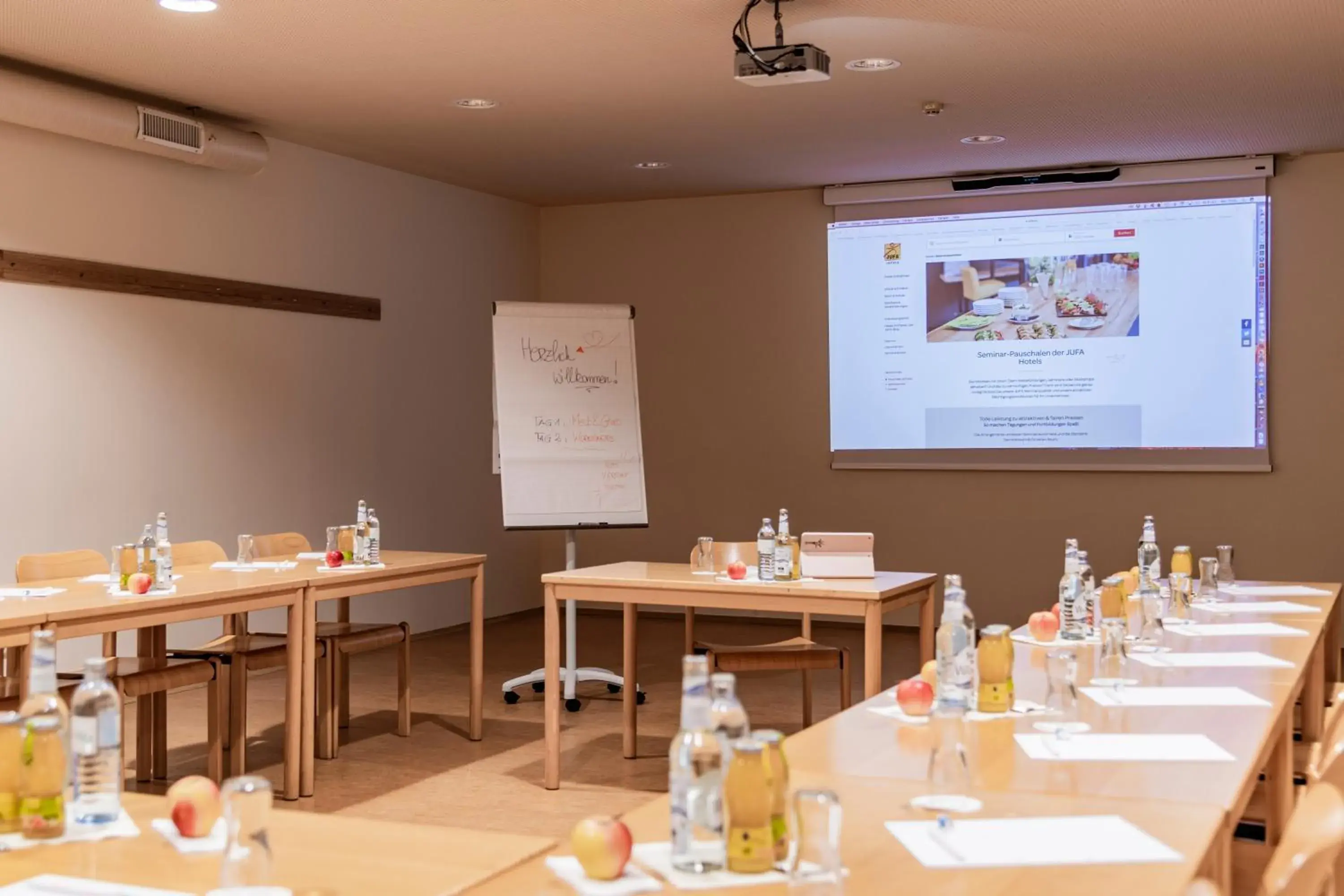 Business facilities in JUFA Hotel Murau