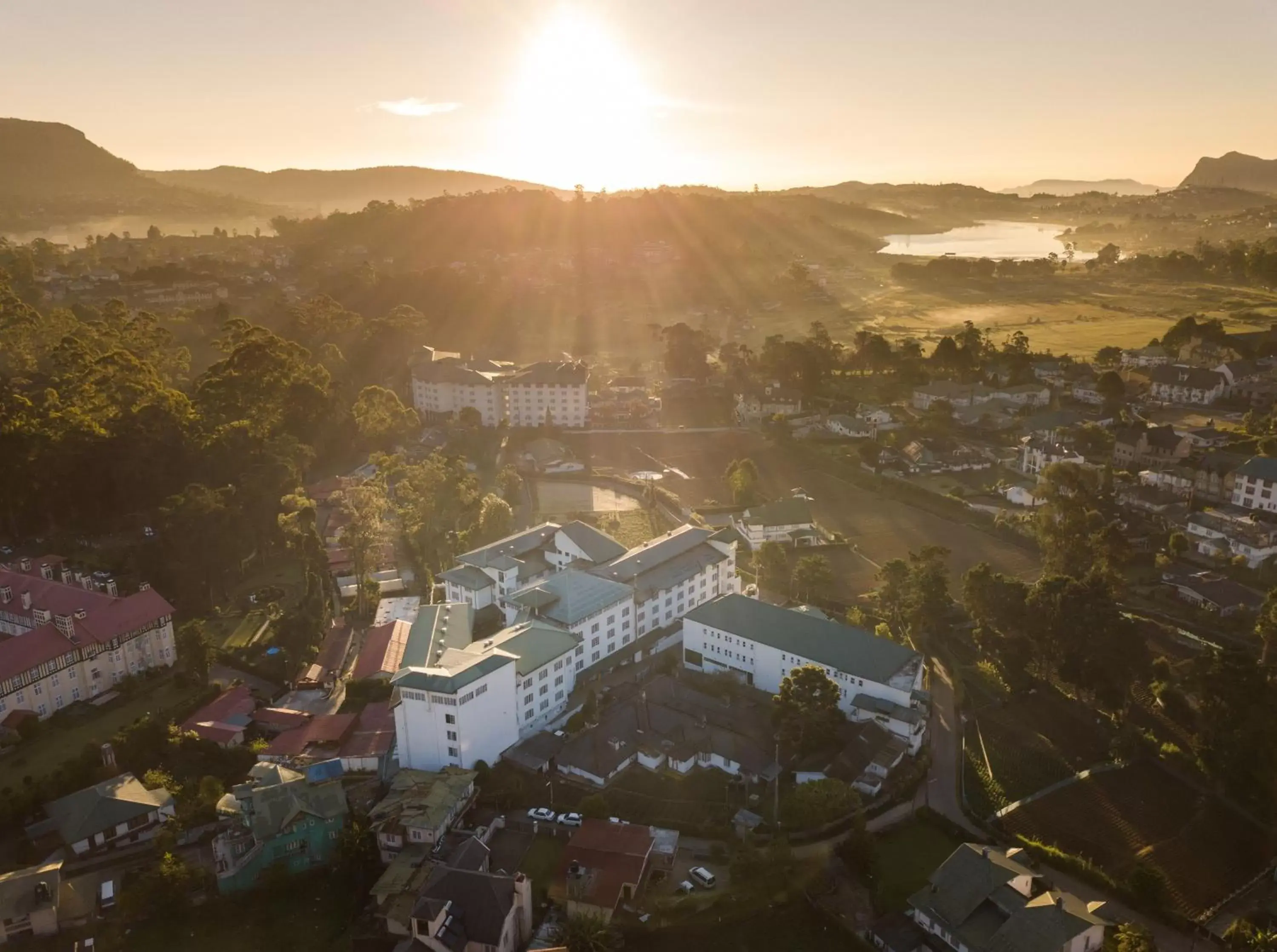 Bird's eye view, Bird's-eye View in Araliya Green Hills Hotel