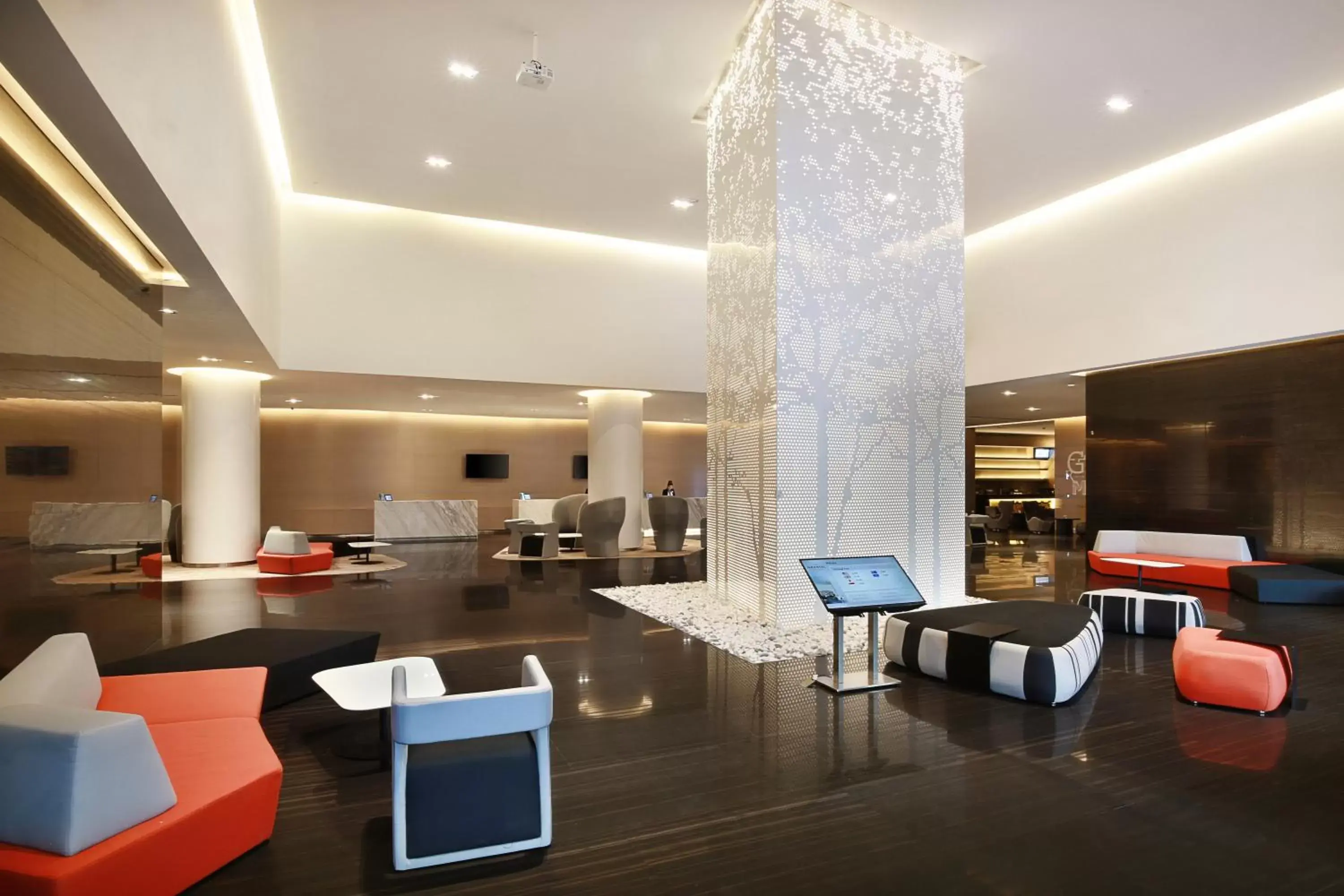 Lobby or reception in Noble Resort Hotel Melaka 马六甲诺铂度假酒店 Lobby or reception in Noble Resort Hotel Melaka 马六甲诺铂度假酒店