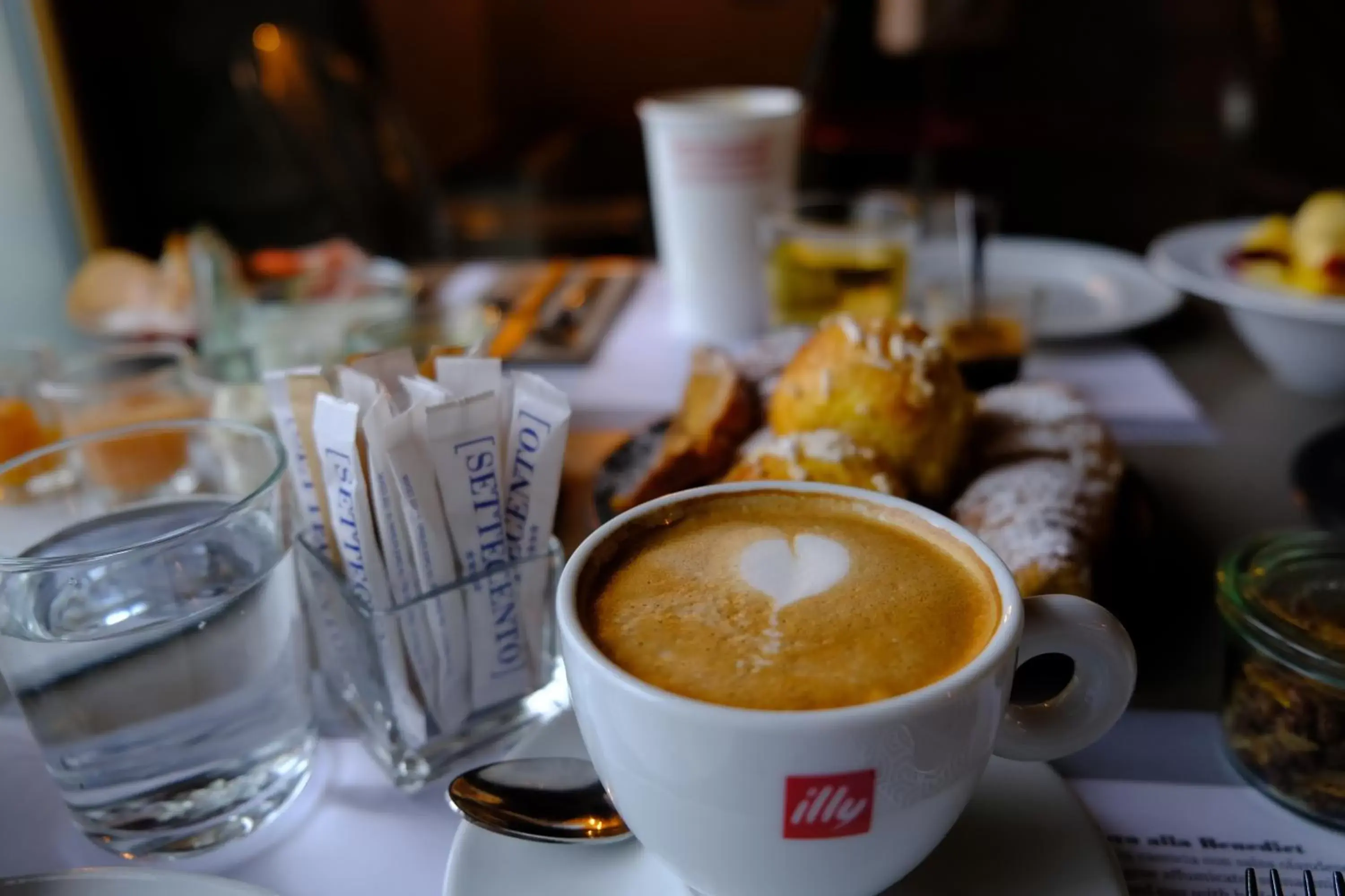 Breakfast in Settecento Hotel