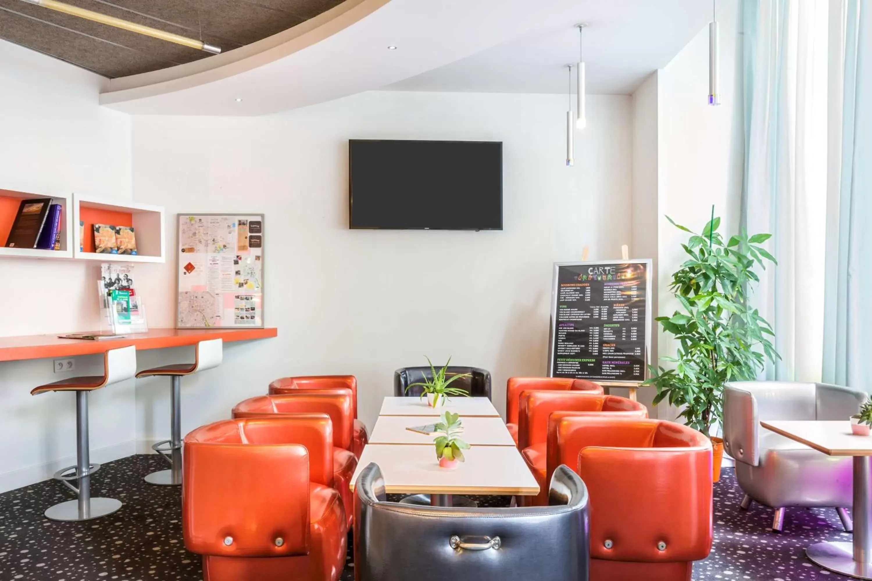 Lounge or bar in Best Western Hotel San Benedetto Lounge or bar in Best Western Hotel San Benedetto