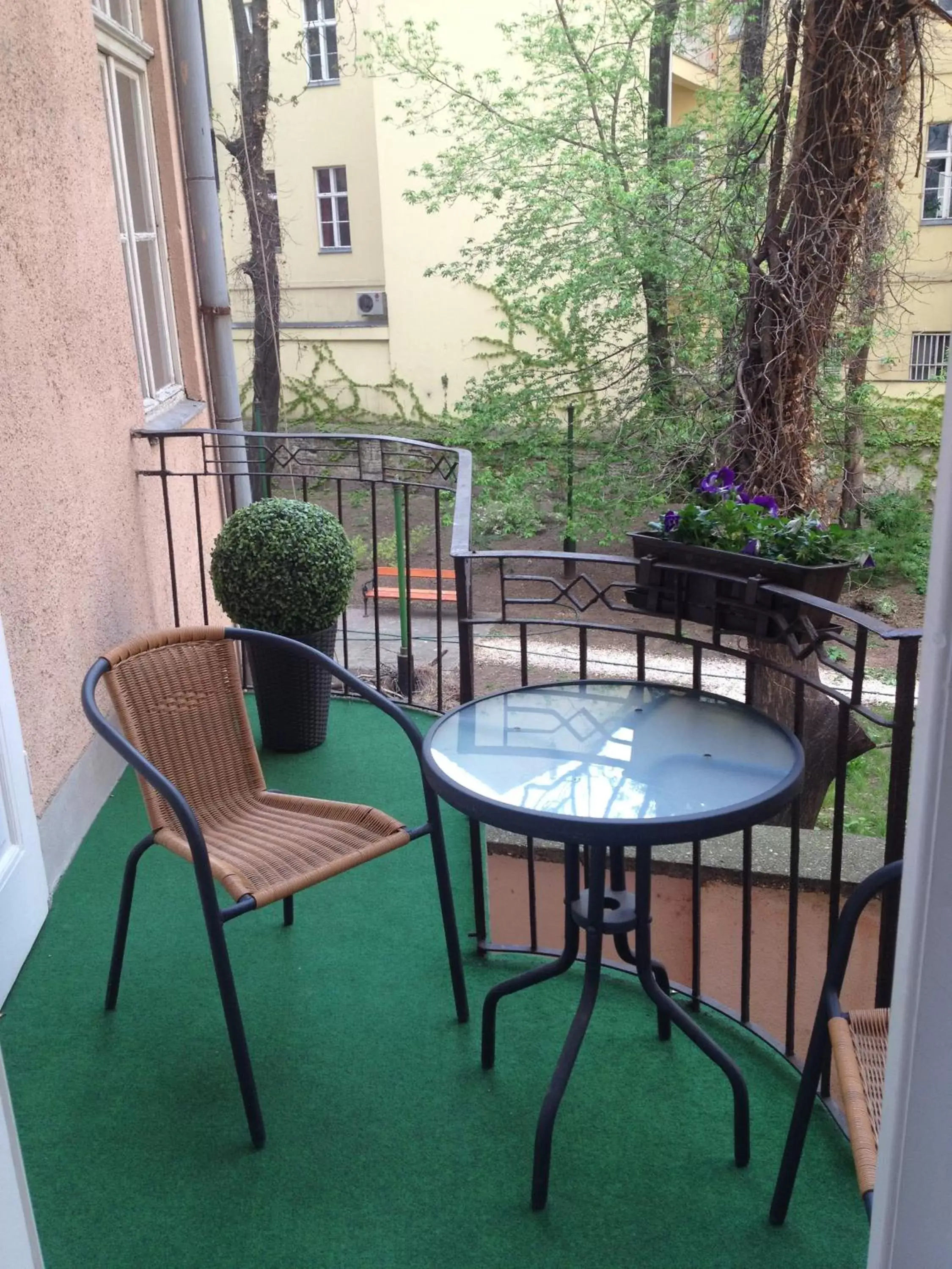 Balcony/Terrace in Kalvin House Budapest