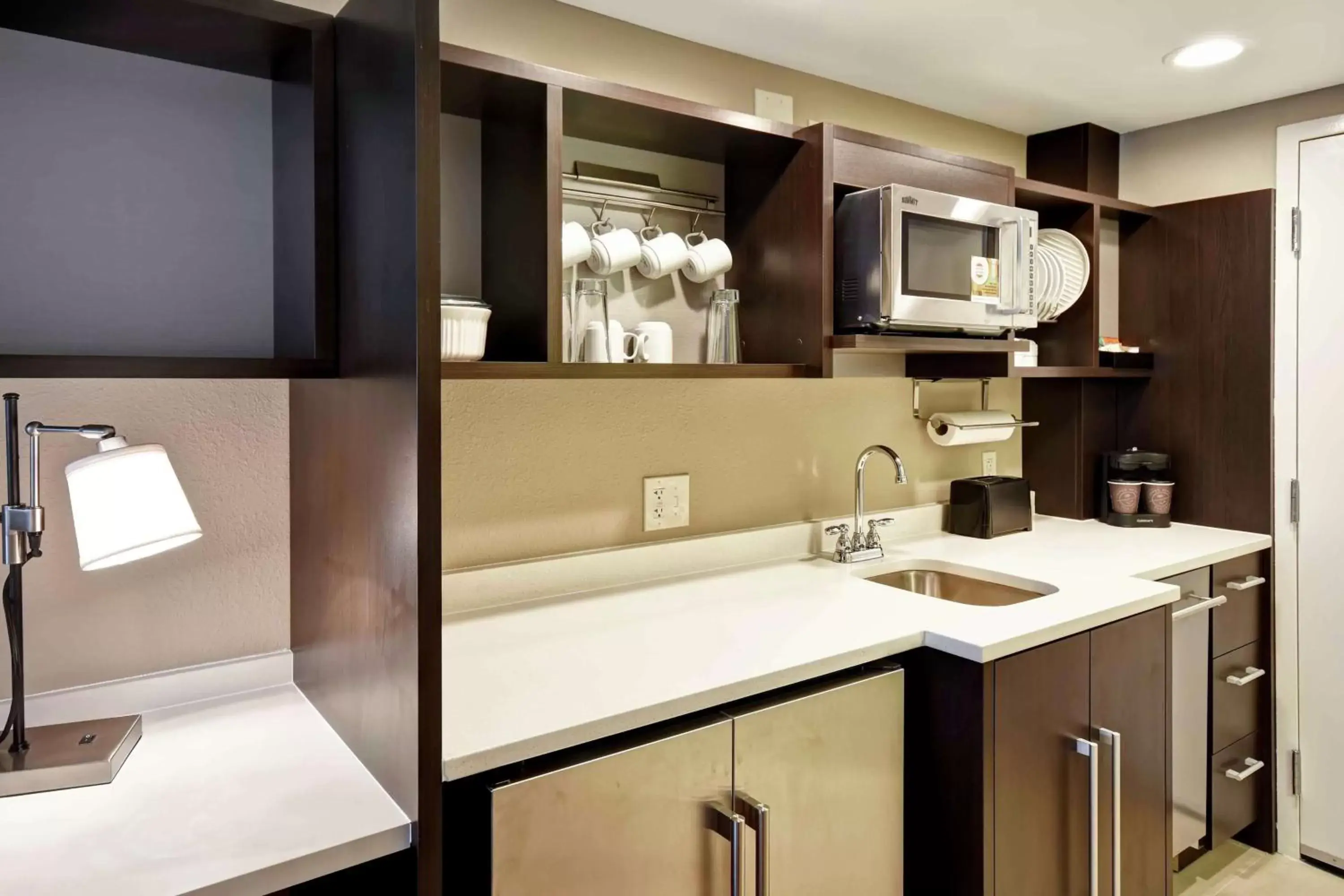 Kitchen or kitchenette, Kitchen/Kitchenette in Home2 Suites by Hilton Atlanta Norcross