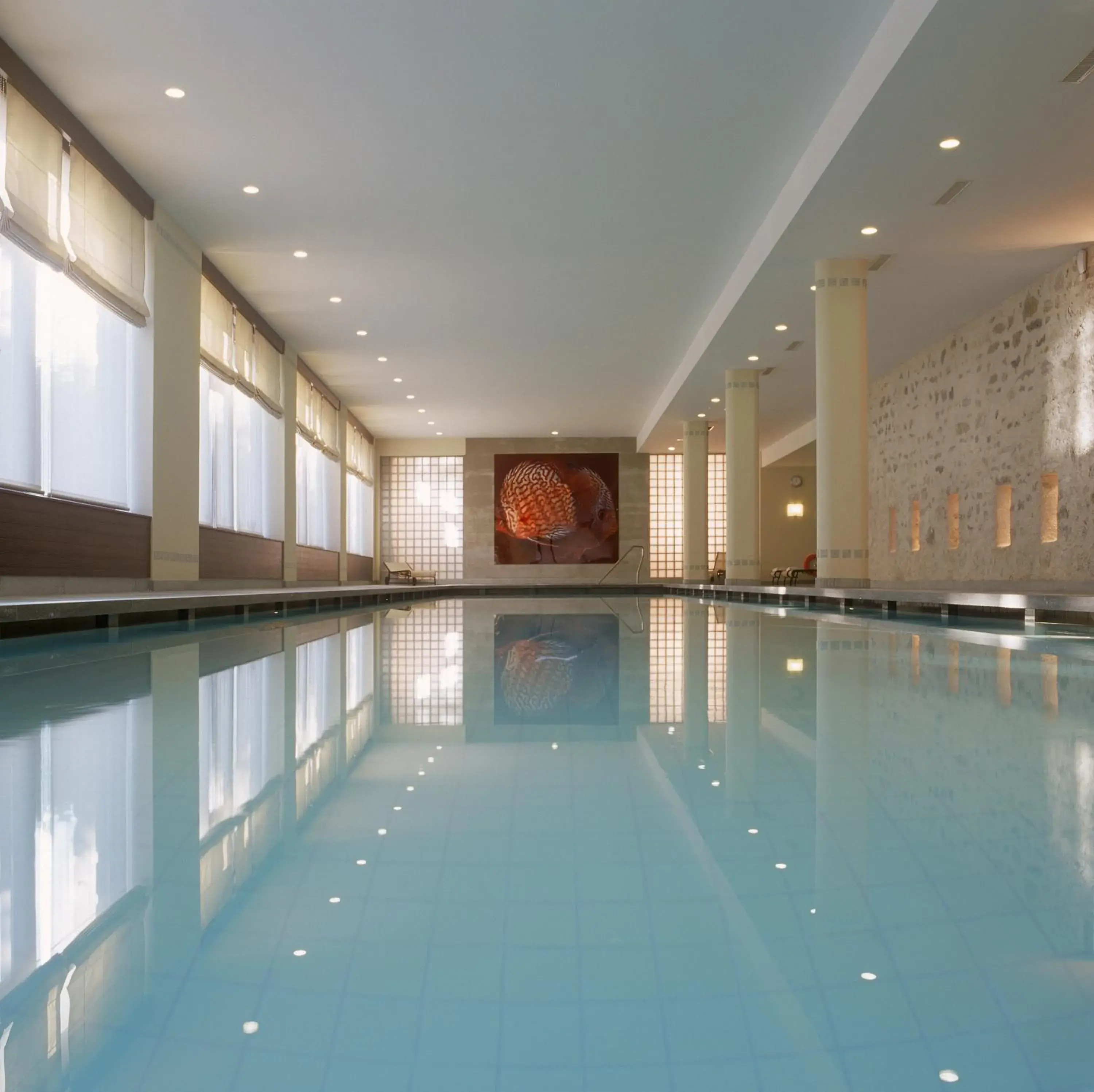 Hot Tub, Swimming Pool in Hotel Des Trois Couronnes & Spa - The Leading Hotels of the World