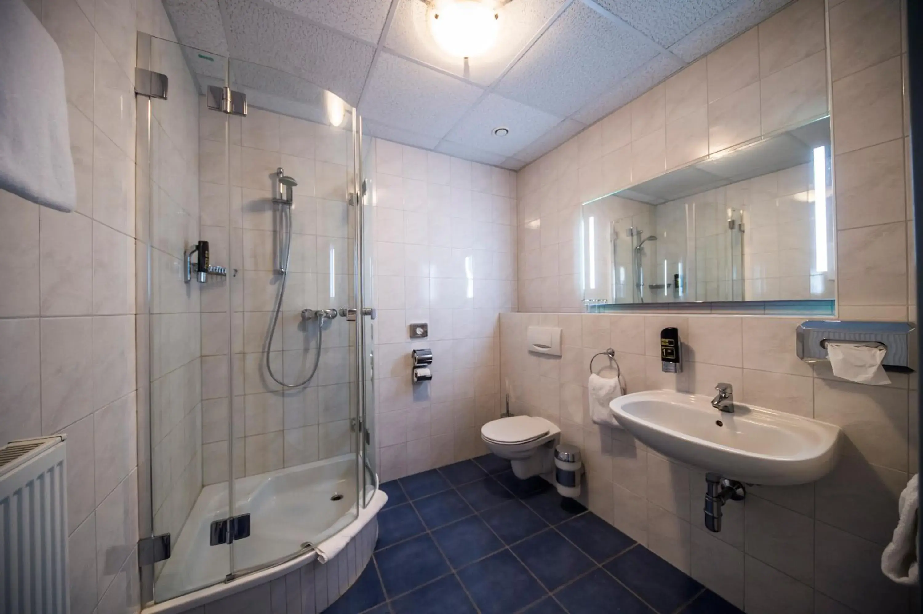 Shower, Bathroom in Hotel Fohnsdorf