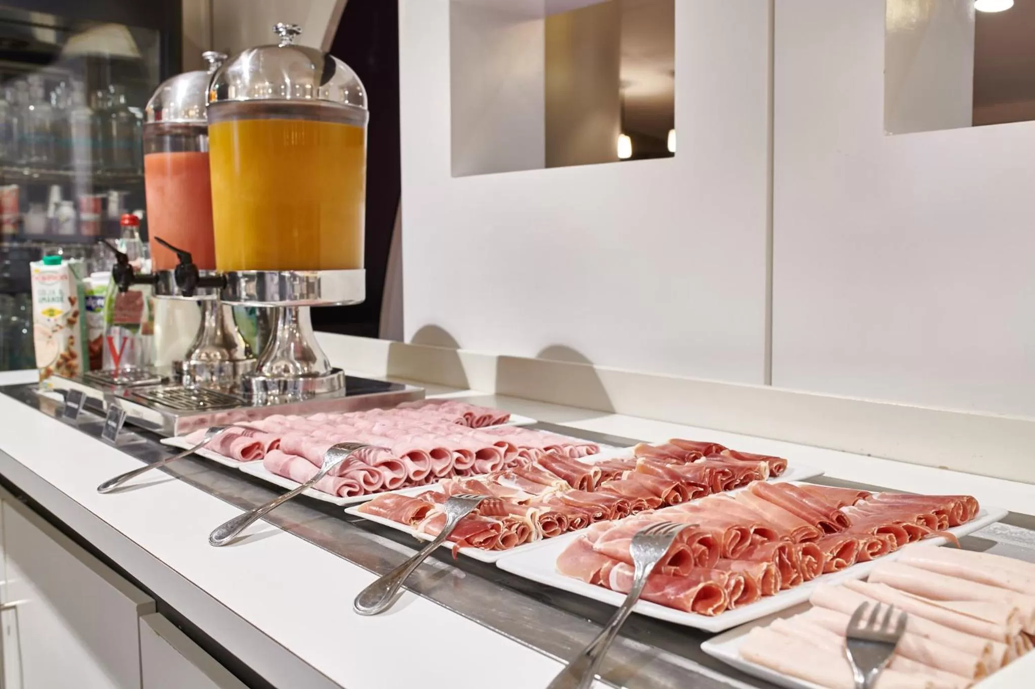 Buffet breakfast in Atlanthal