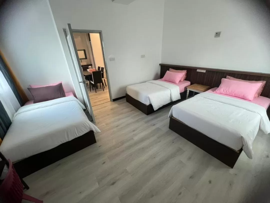 Bed in One Point Inn King Centre