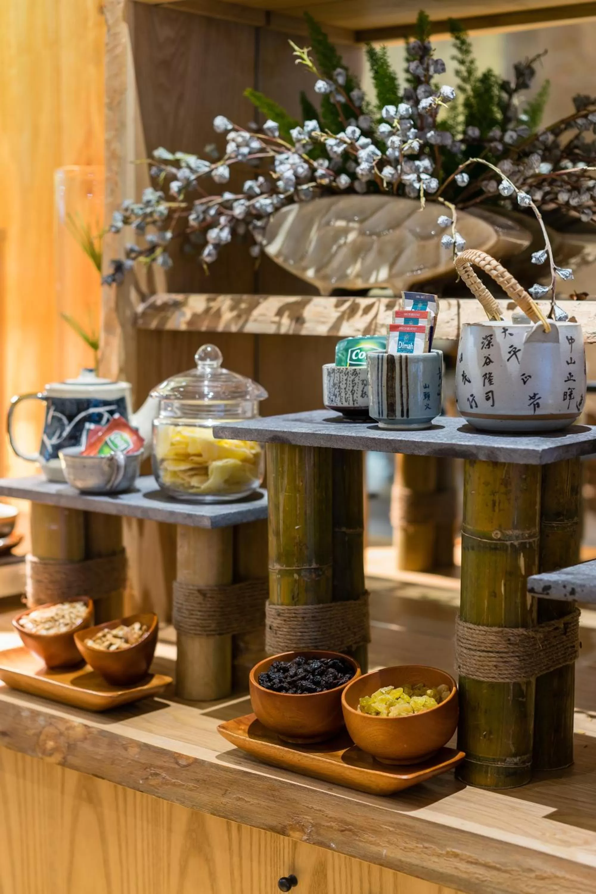 Food and drinks in Silverland Yen Hotel