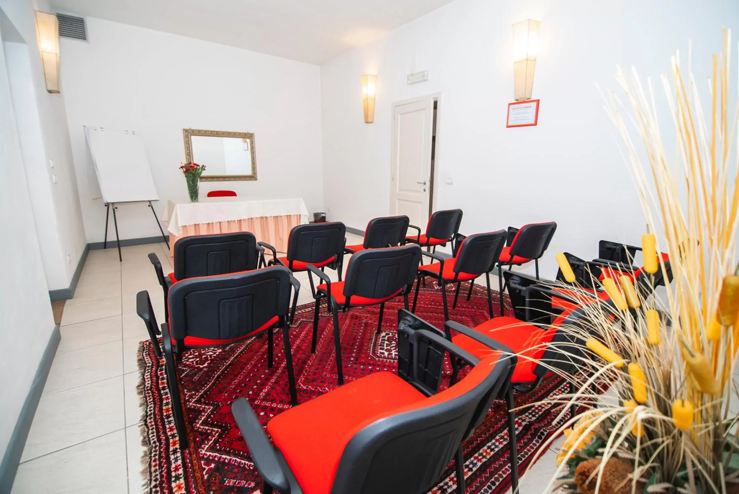 Business facilities in Hotel La Colonna