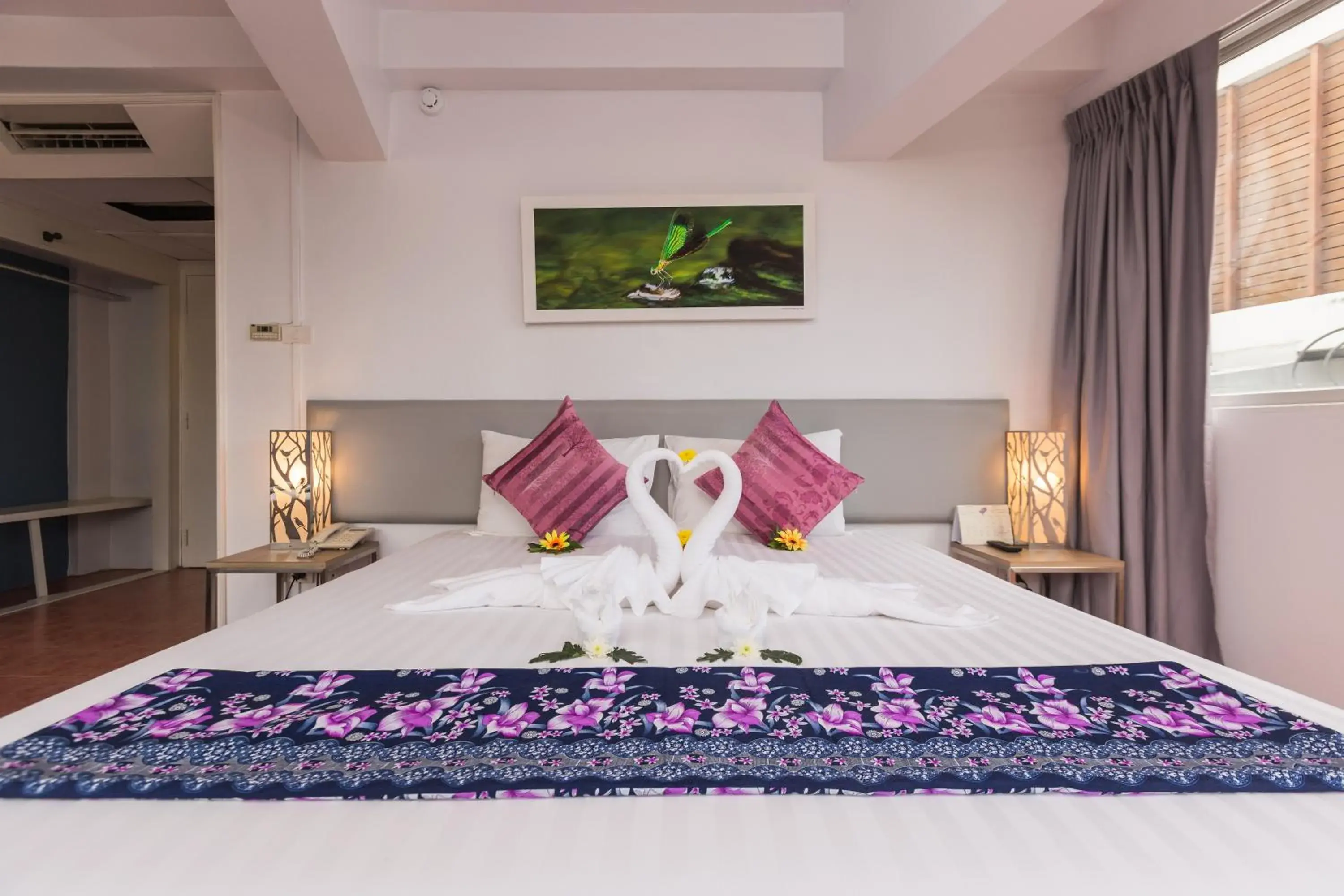 City view, Bed in ON Hotel Phuket - SHA City view, Bed in ON Hotel Phuket - SHA