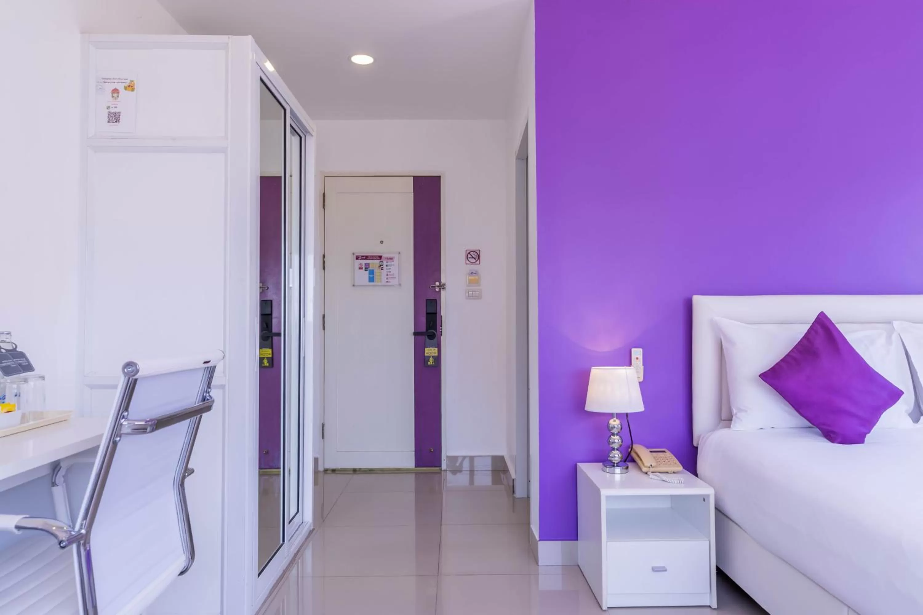 Photo of the whole room in Hotel Zing