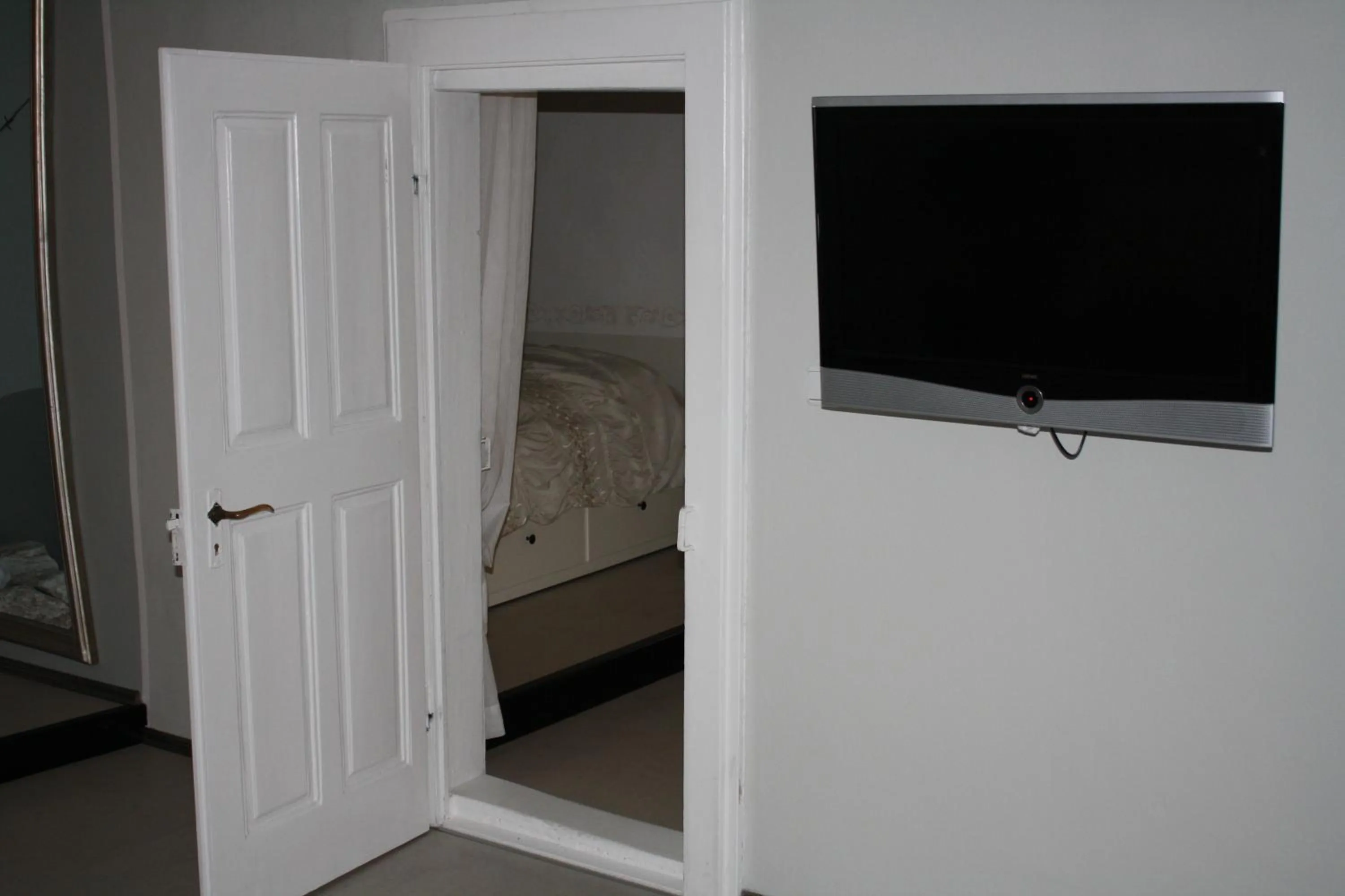 Decorative detail in Elements Hotel