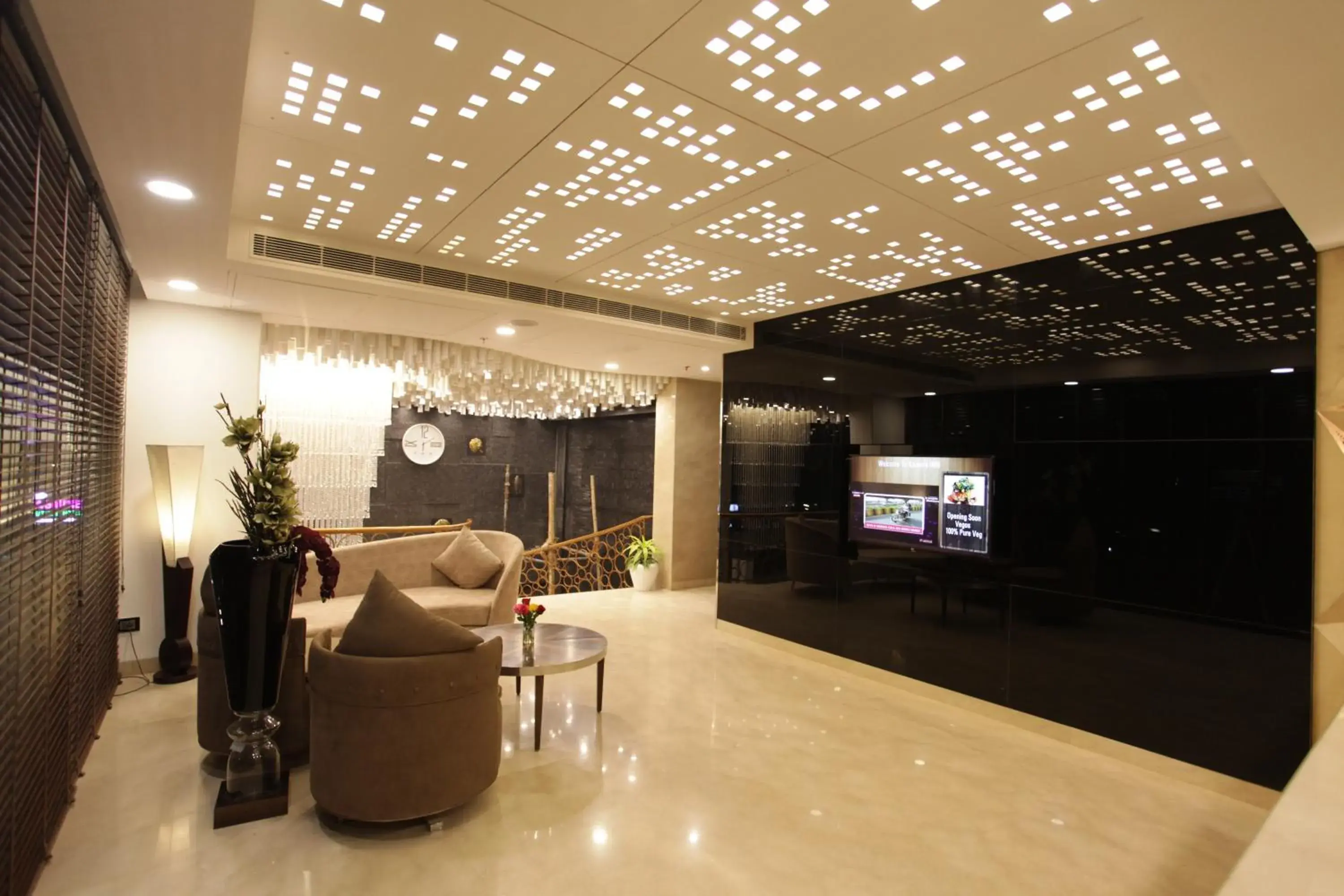 Communal lounge/ TV room, Lobby/Reception in Kaisons Inn