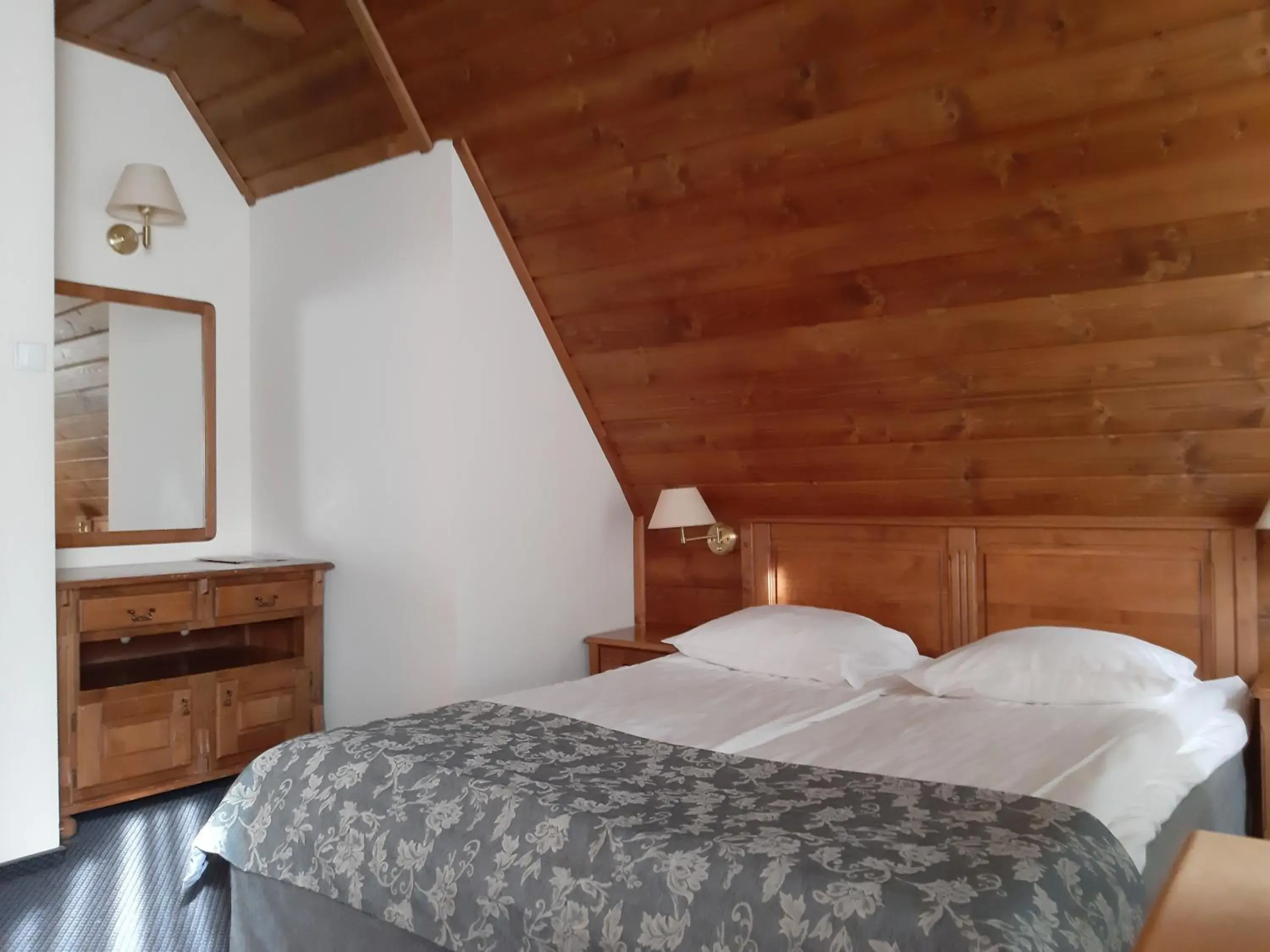 Bedroom, Bed in Czarny Potok