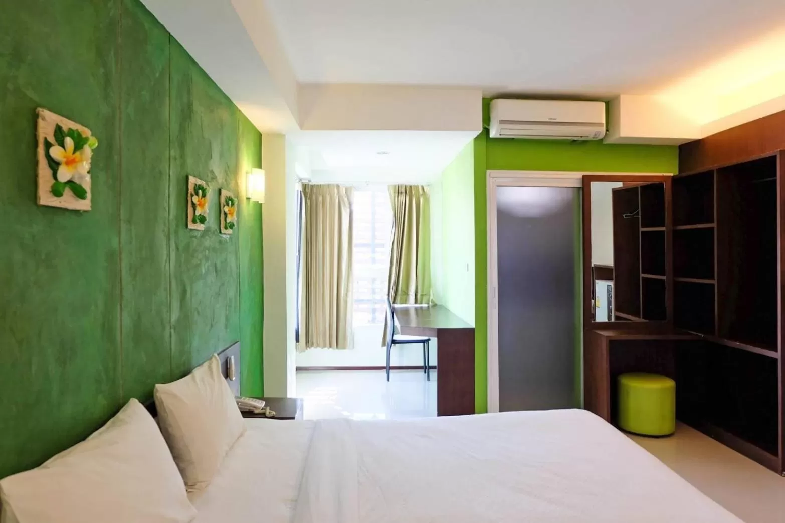 Bedroom, Bed in Fun-D City View SHA Plus