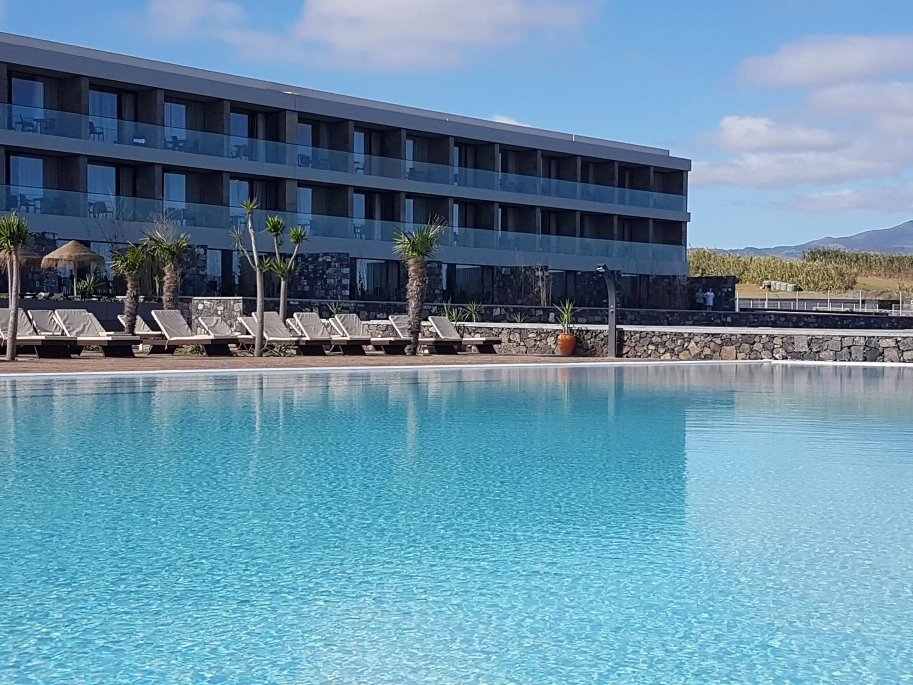 Pool view, Property Building in Pedras do Mar Resort & Spa