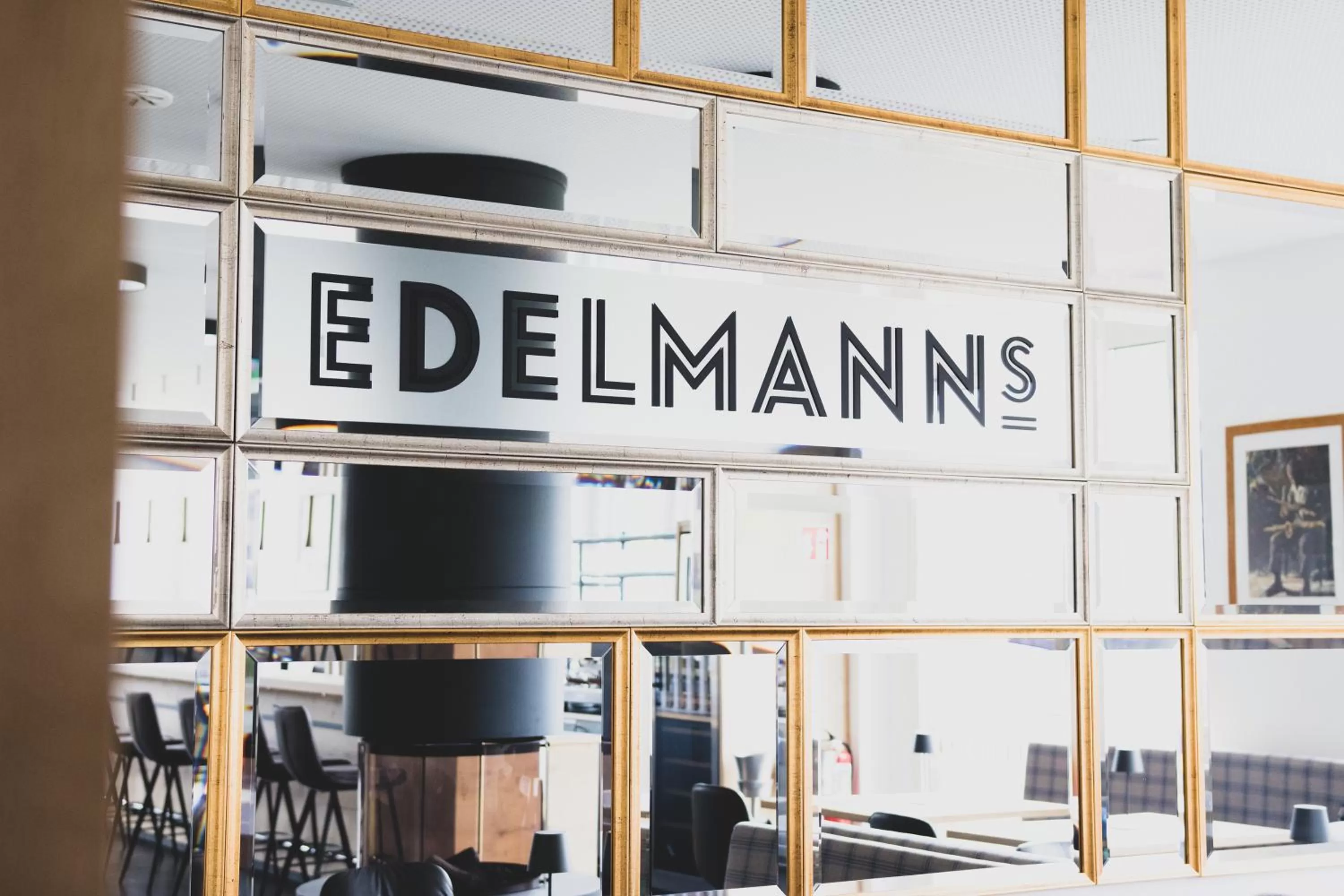 Property logo or sign in Boutique Hotel Edelmanns