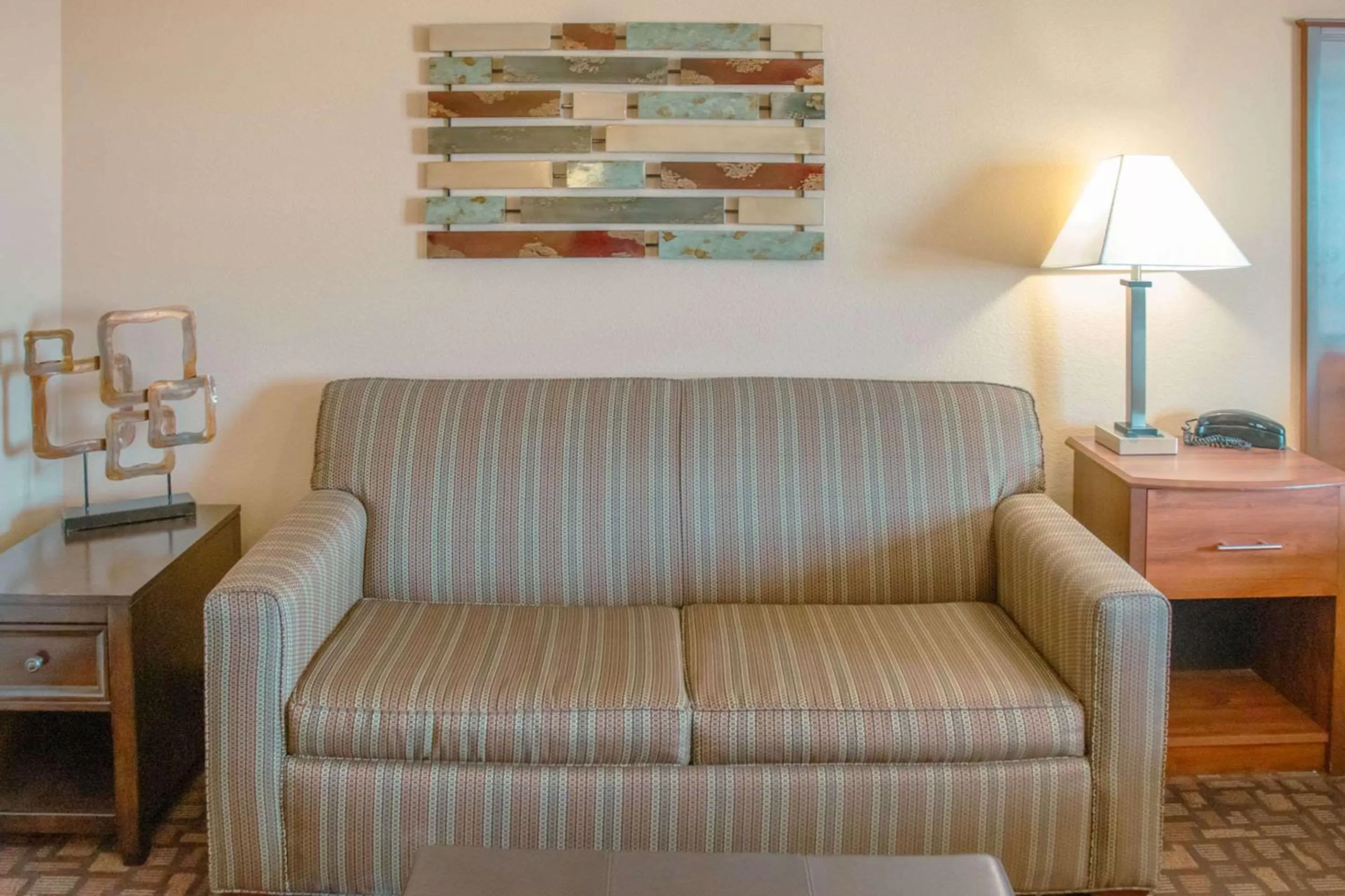 Bedroom in Expressway Suites of Grand Forks