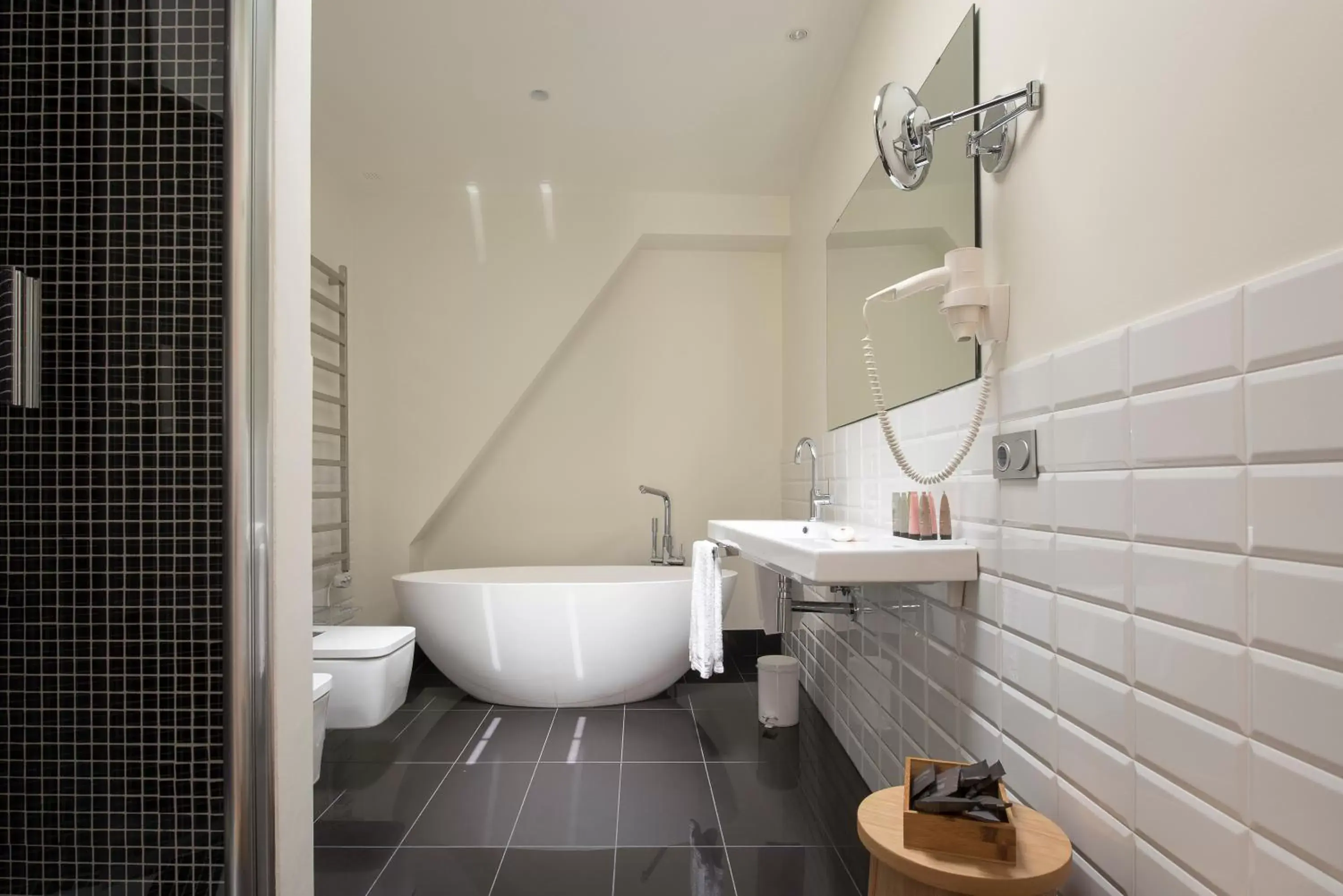 Bathroom in La Alcoba del Agua hotel boutique