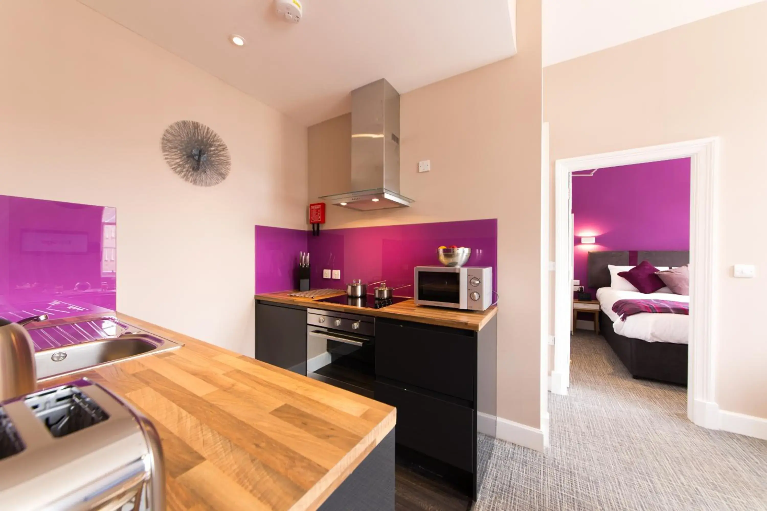 Kitchen or kitchenette, Kitchen/Kitchenette in The Spires Serviced Apartments Edinburgh