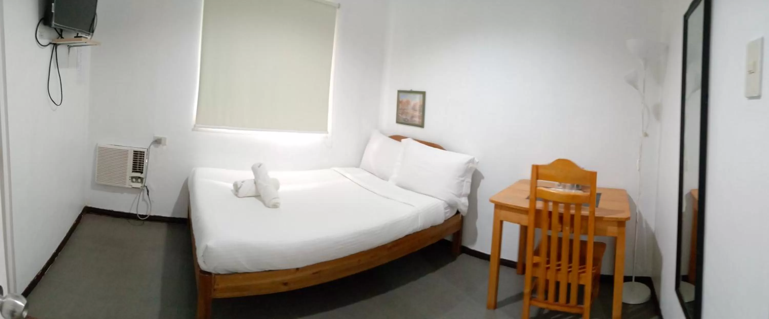 Bedroom, Bed in Amor's Place