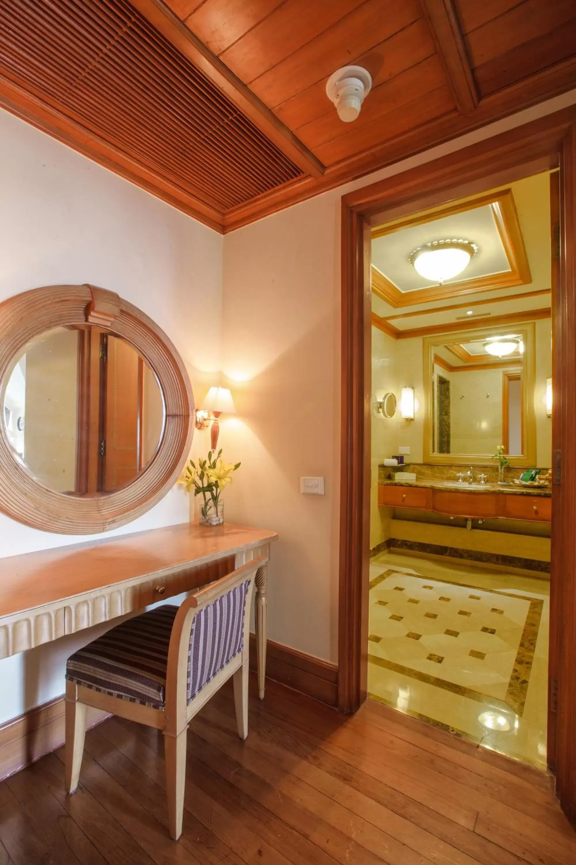 Bathroom in Wildflower Hall, An Oberoi Resort, Shimla