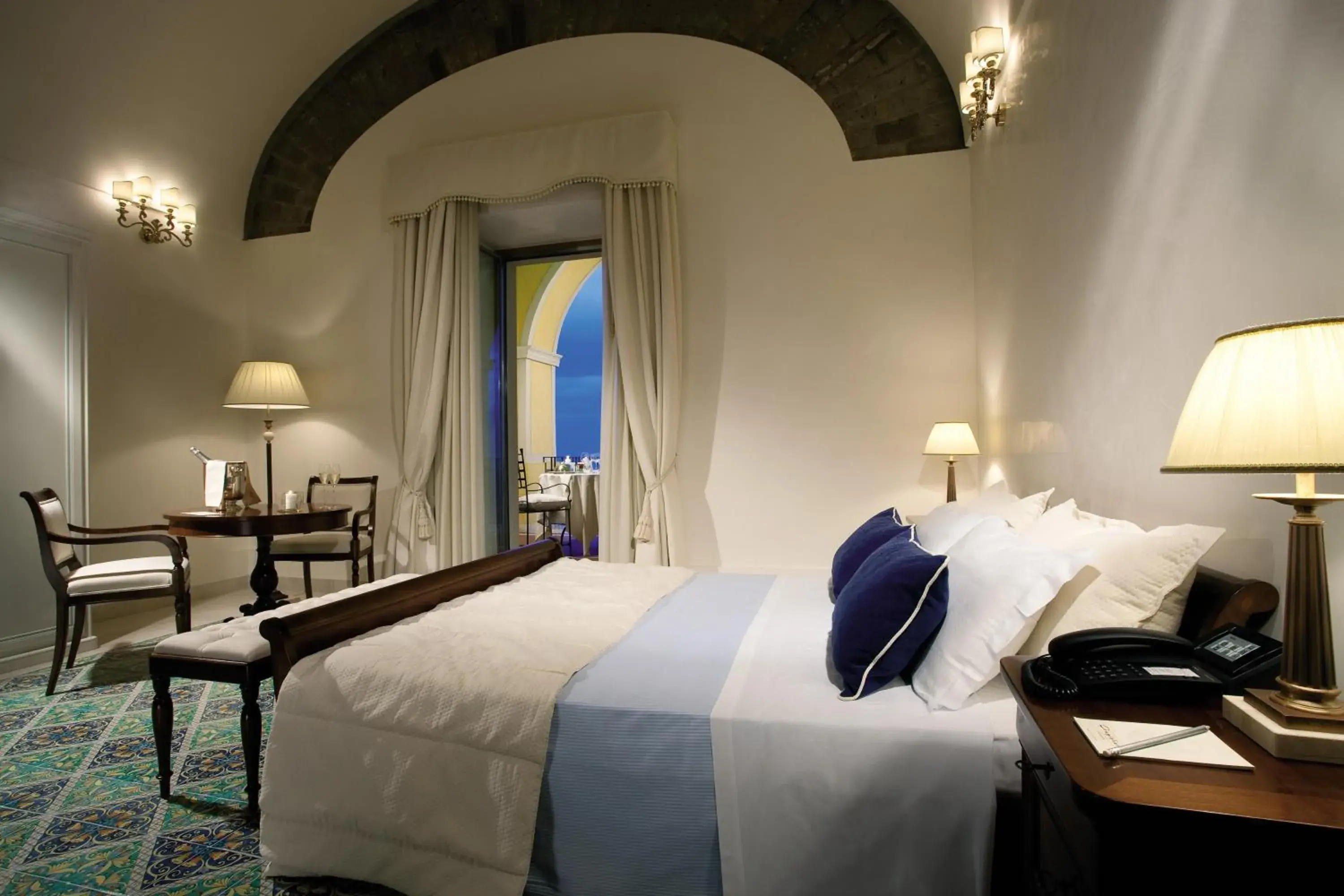 Bedroom, Bed in Grand Hotel Angiolieri