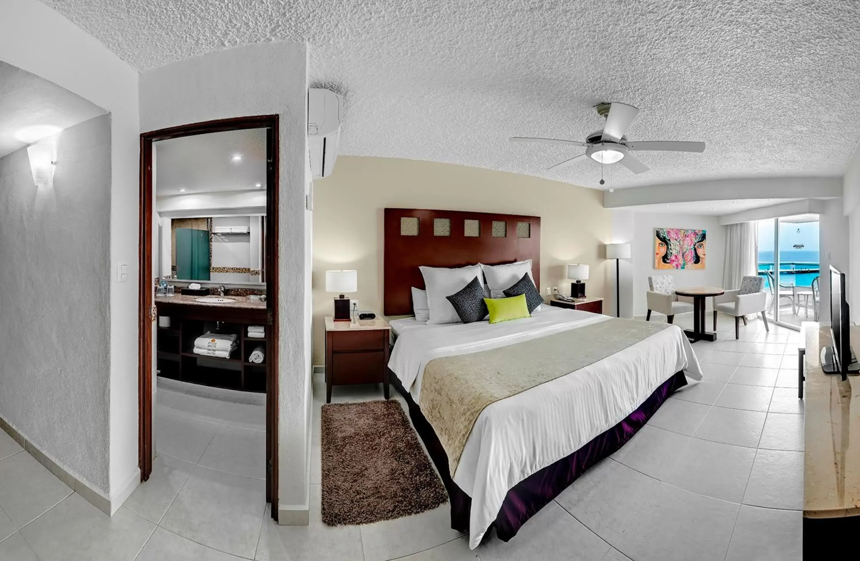 Bedroom in El Cid La Ceiba Beach