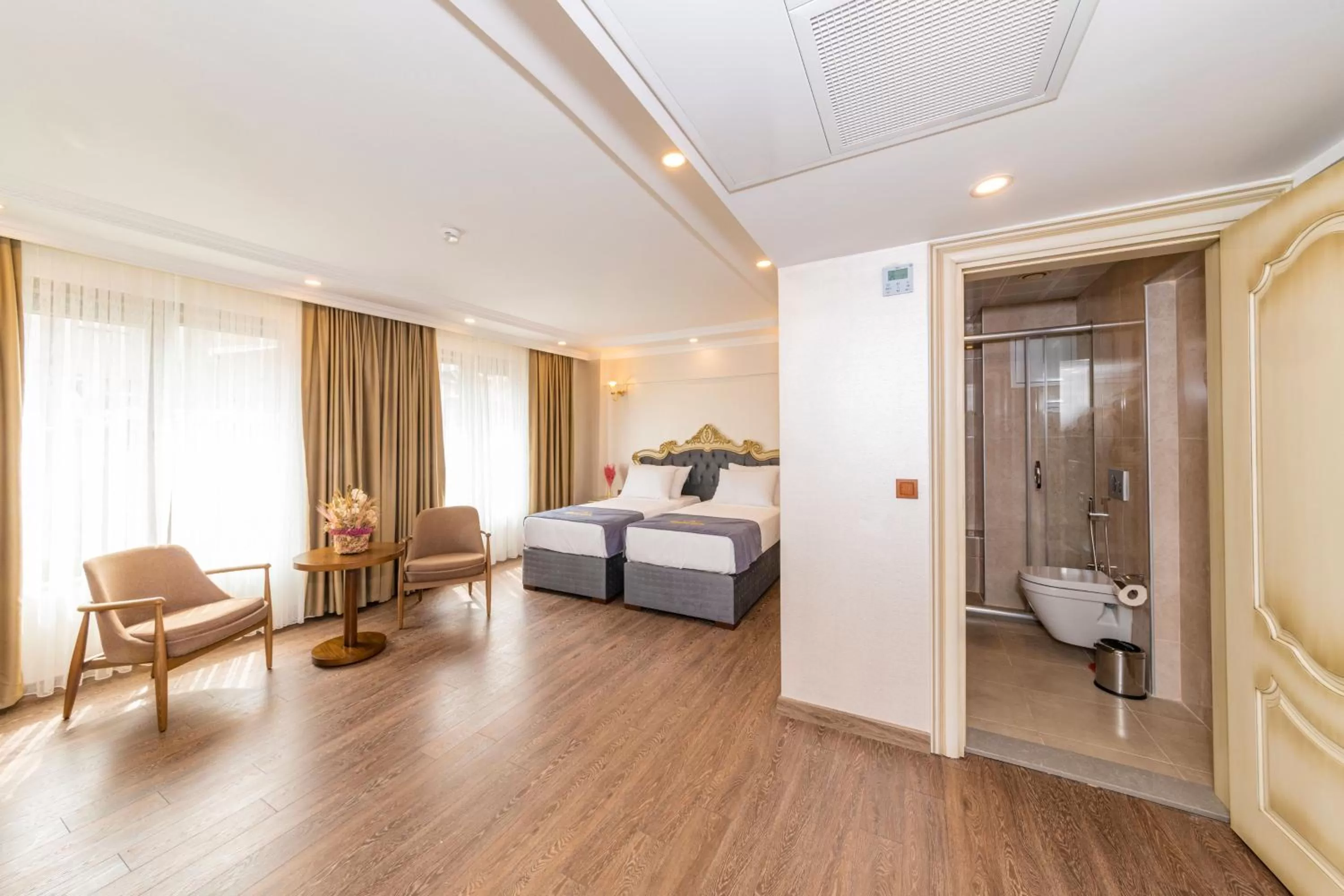 Bathroom in Almadina Hotel Istanbul