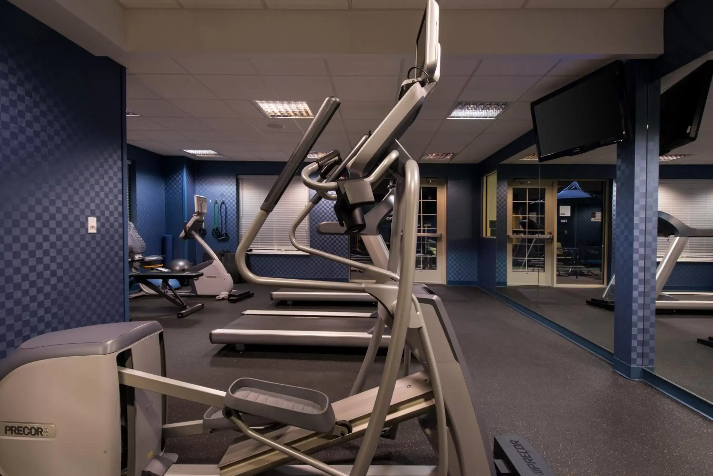 Fitness centre/facilities, Fitness Center/Facilities in Holiday Inn Express and Suites Dickson City, an IHG Hotel