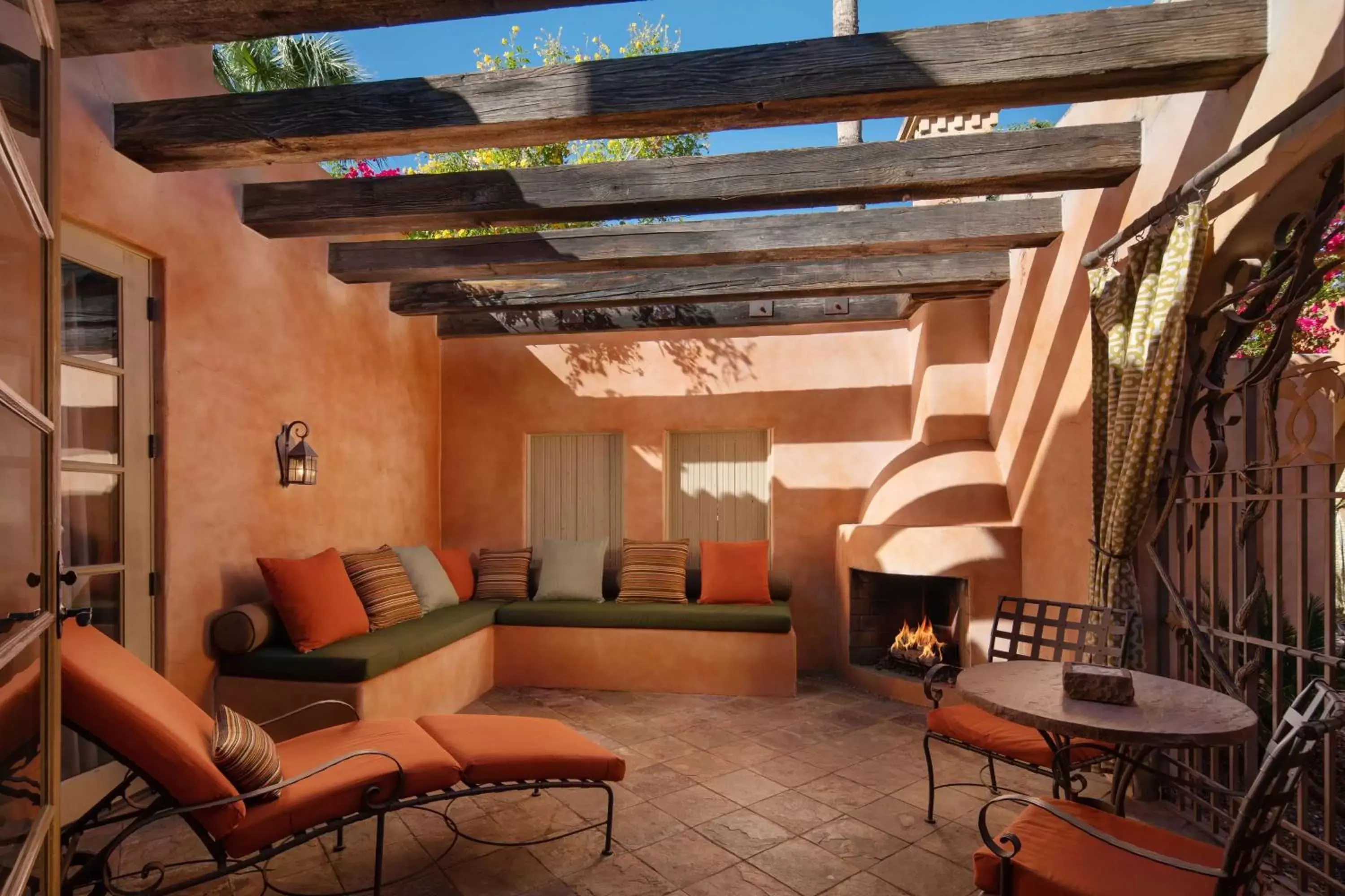 Patio, Seating Area in Royal Palms Resort and Spa, part of Hyatt