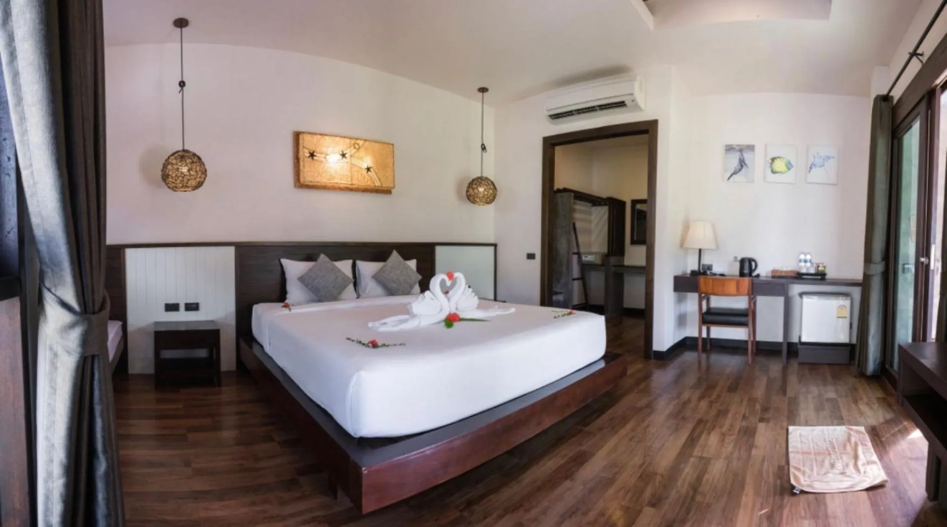 Bed in Southern Lanta Resort