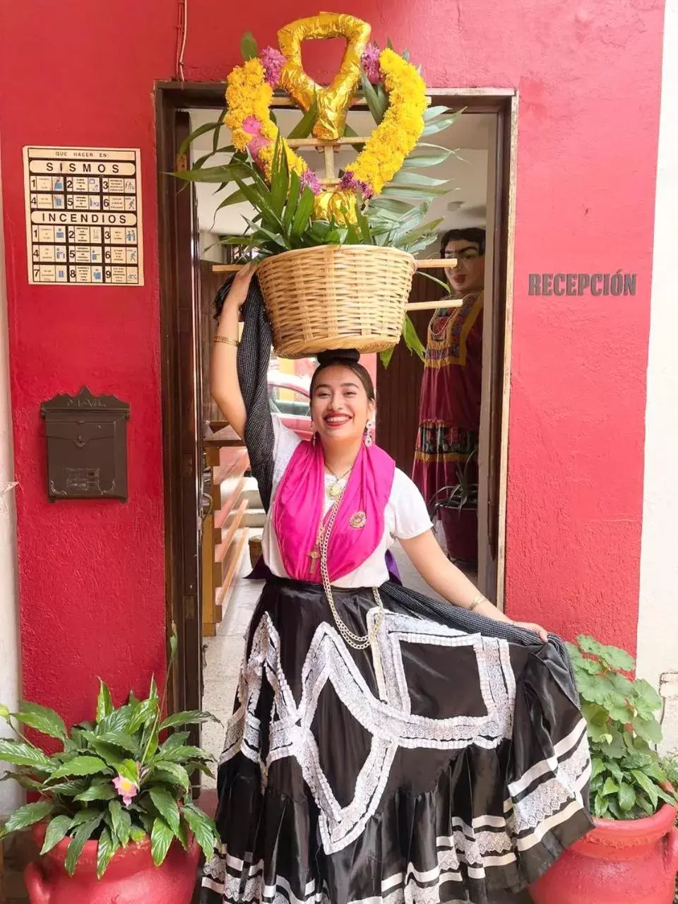 Lobby or reception, Staff in Posada Don Mario