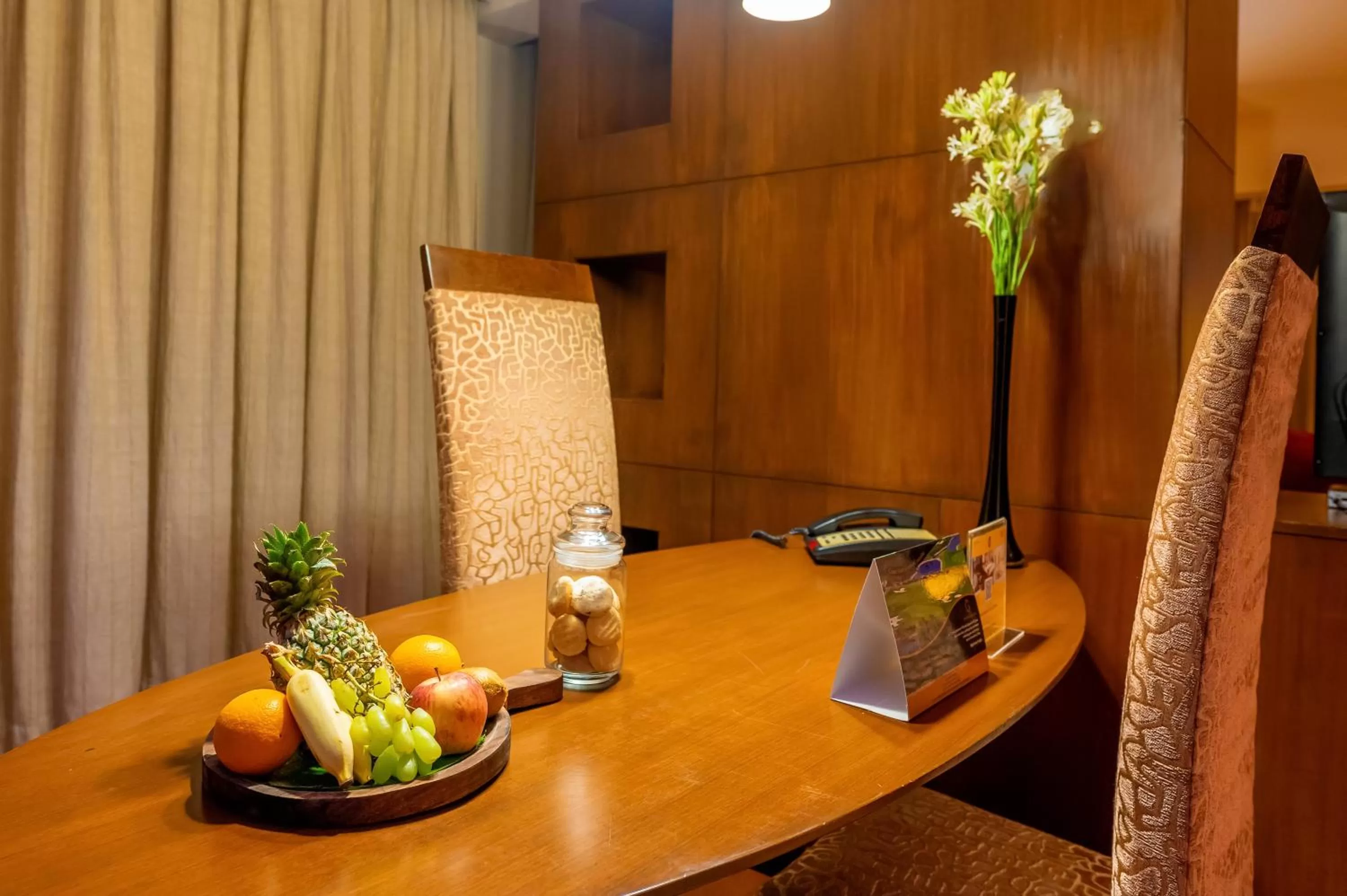 Food and drinks in O Hotel Pune