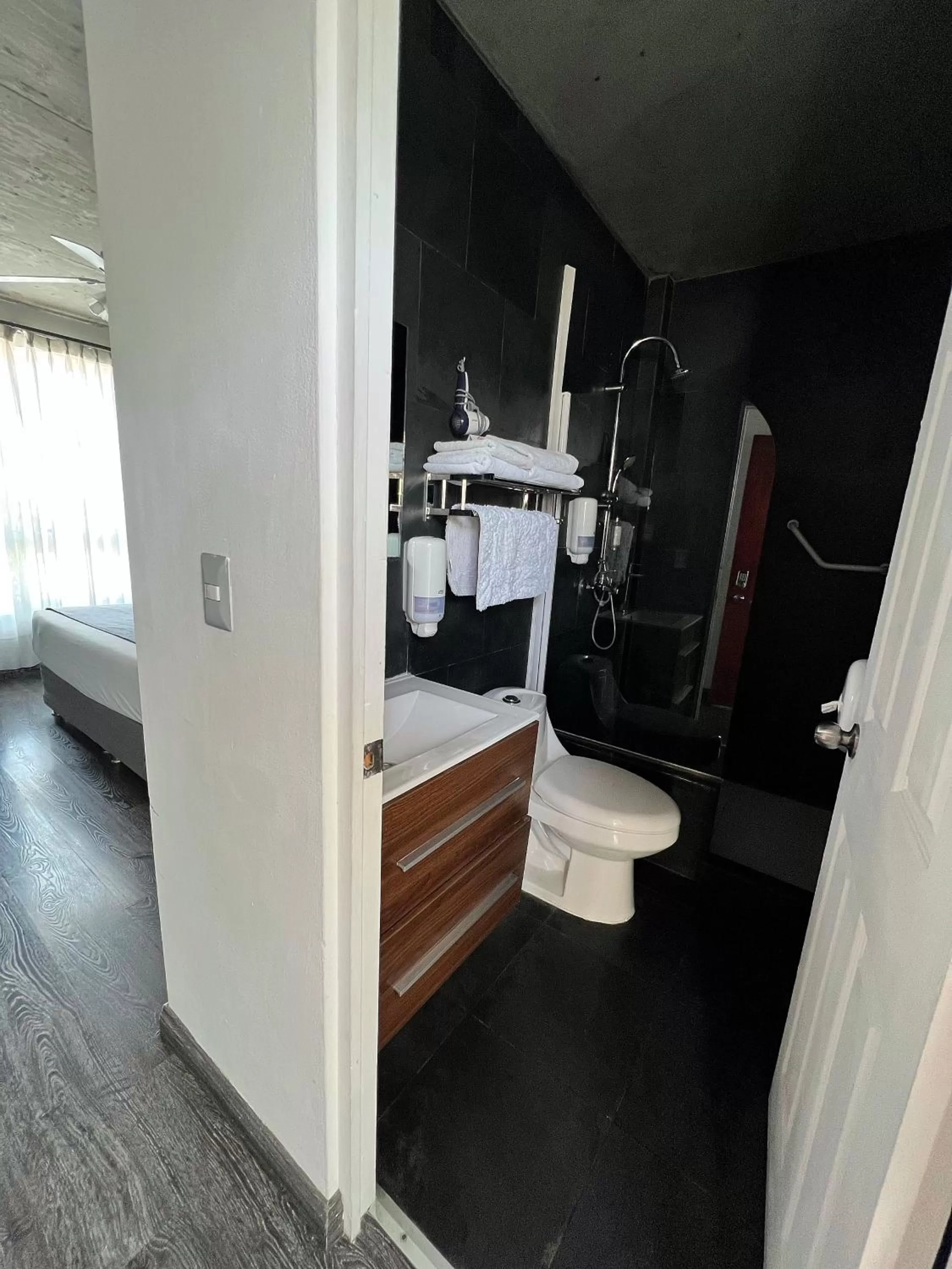 Bathroom in Hotel Puerto Chinchorro