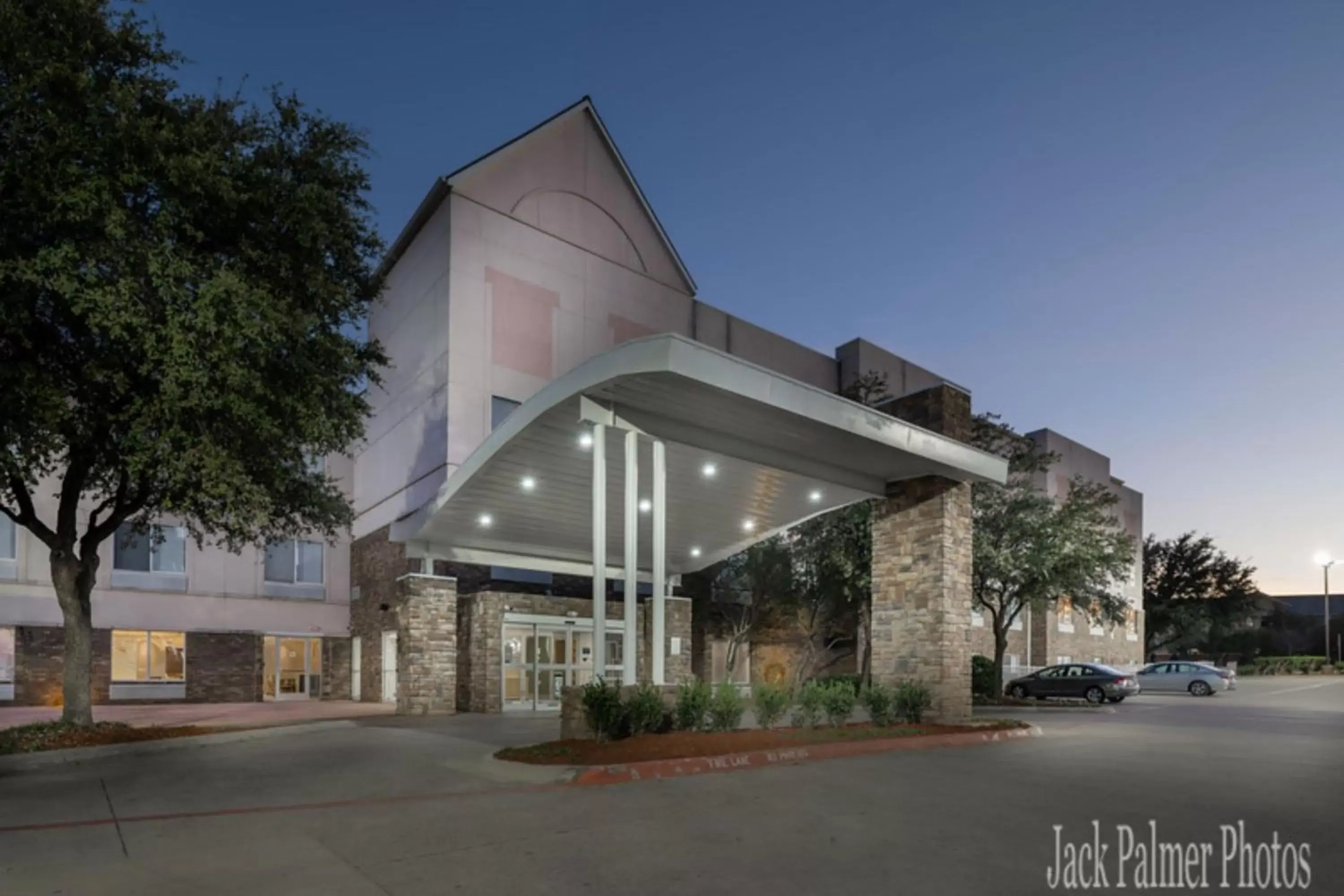 Property Building in Fairfield Inn by Marriott Las Colinas