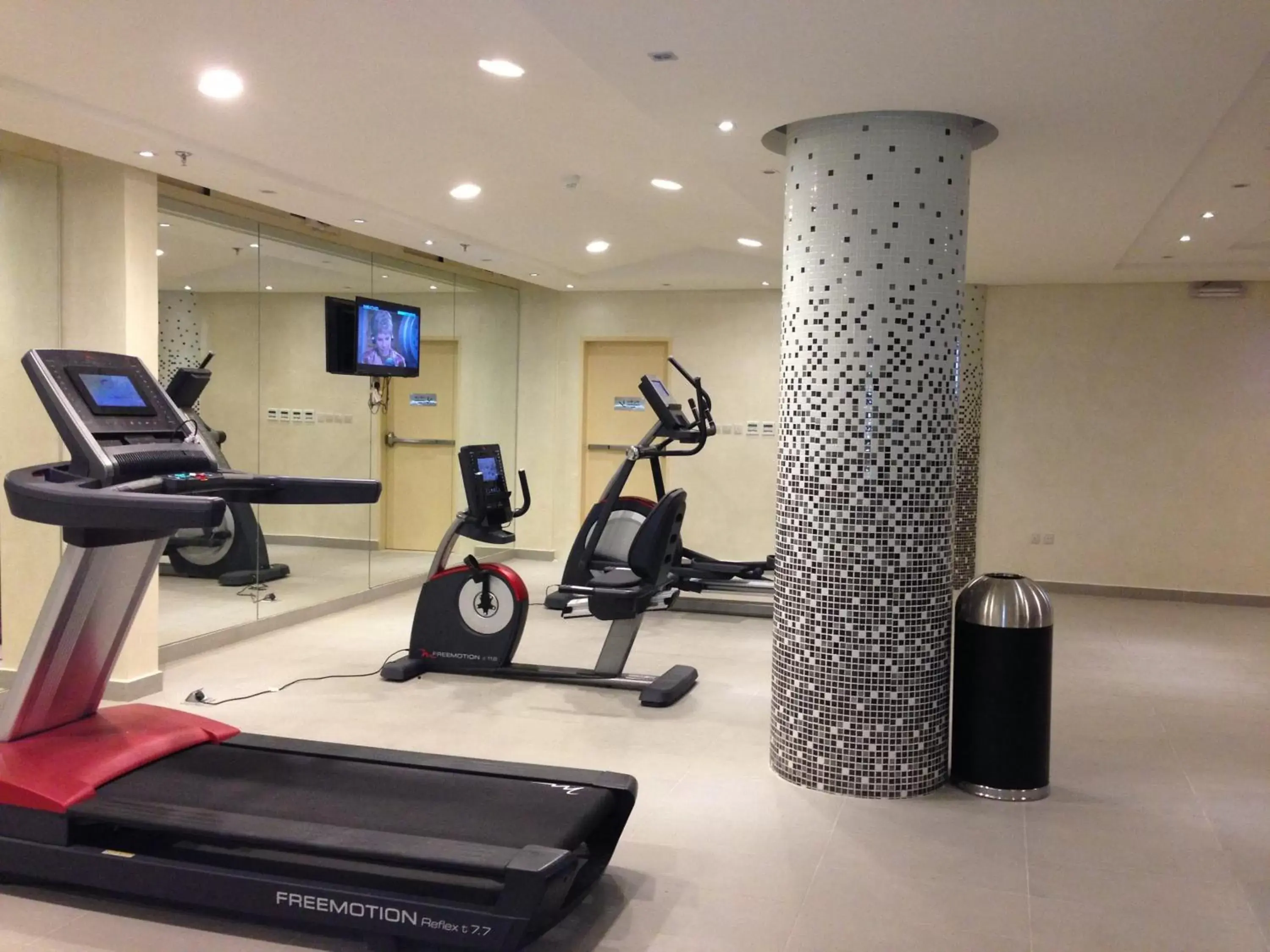 Fitness centre/facilities, Fitness Center/Facilities in Mandarin Hotel Apartments