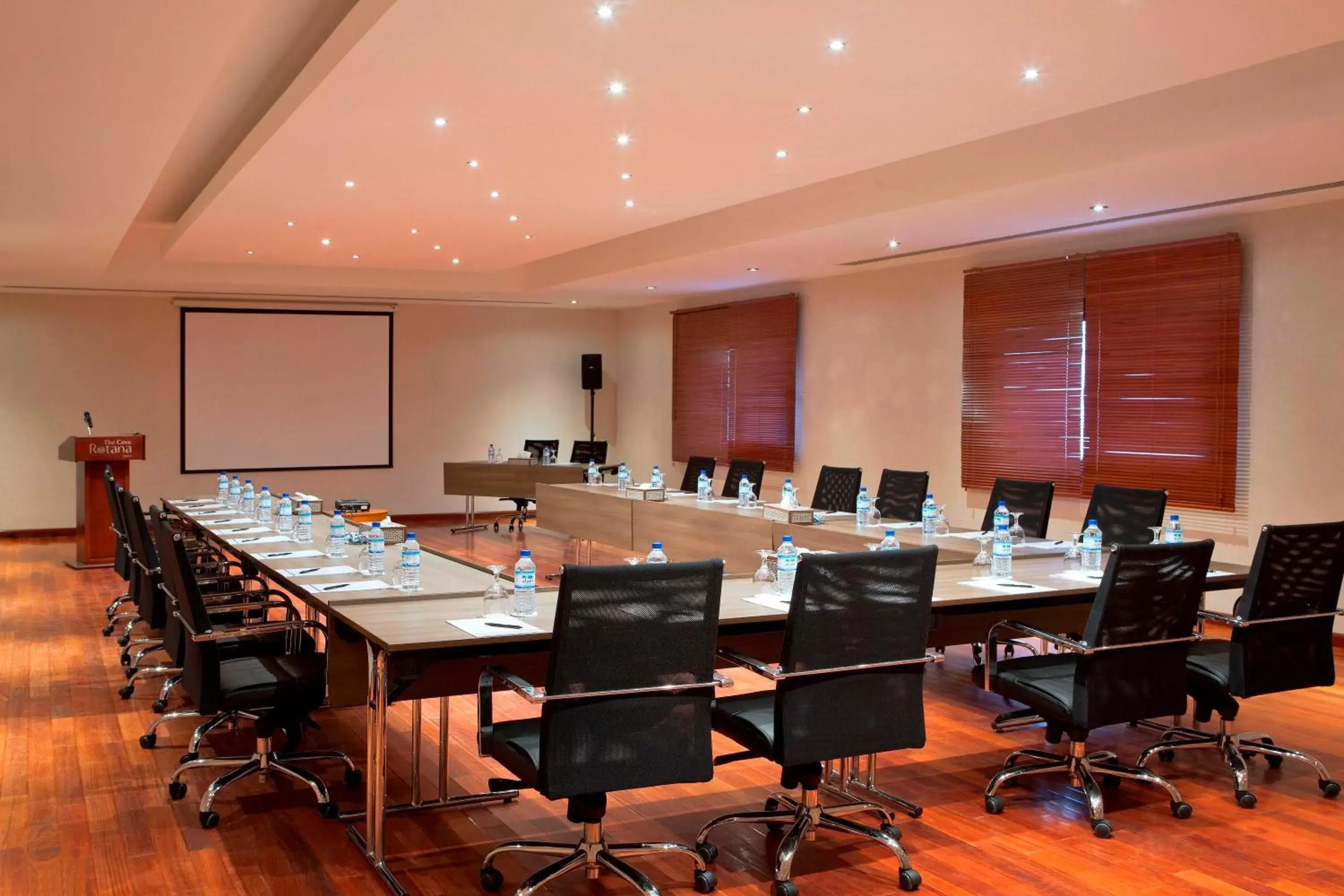Meeting/conference room in The Cove Rotana Resort - Ras Al Khaimah