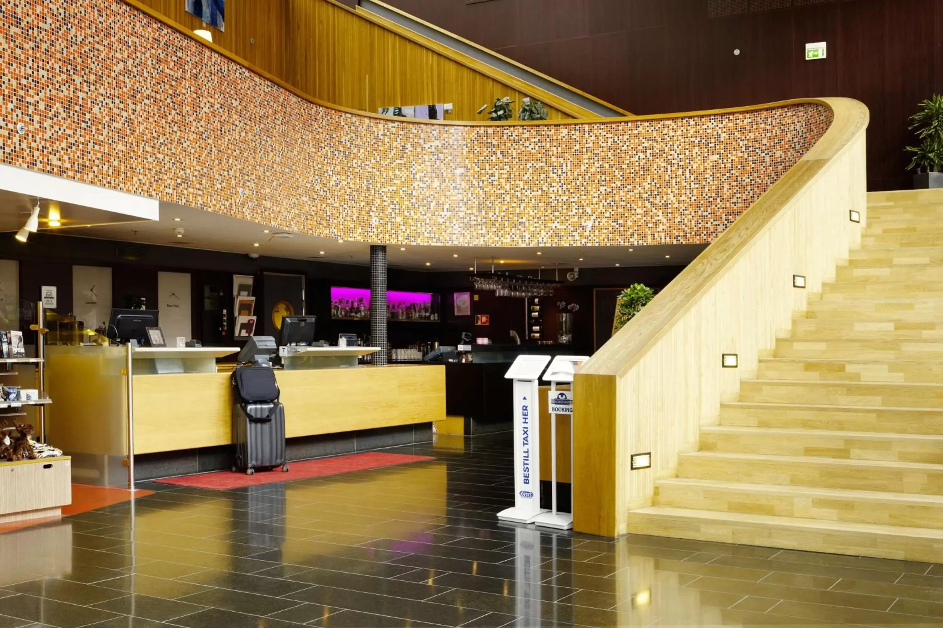 Lobby or reception in Scandic Solsiden