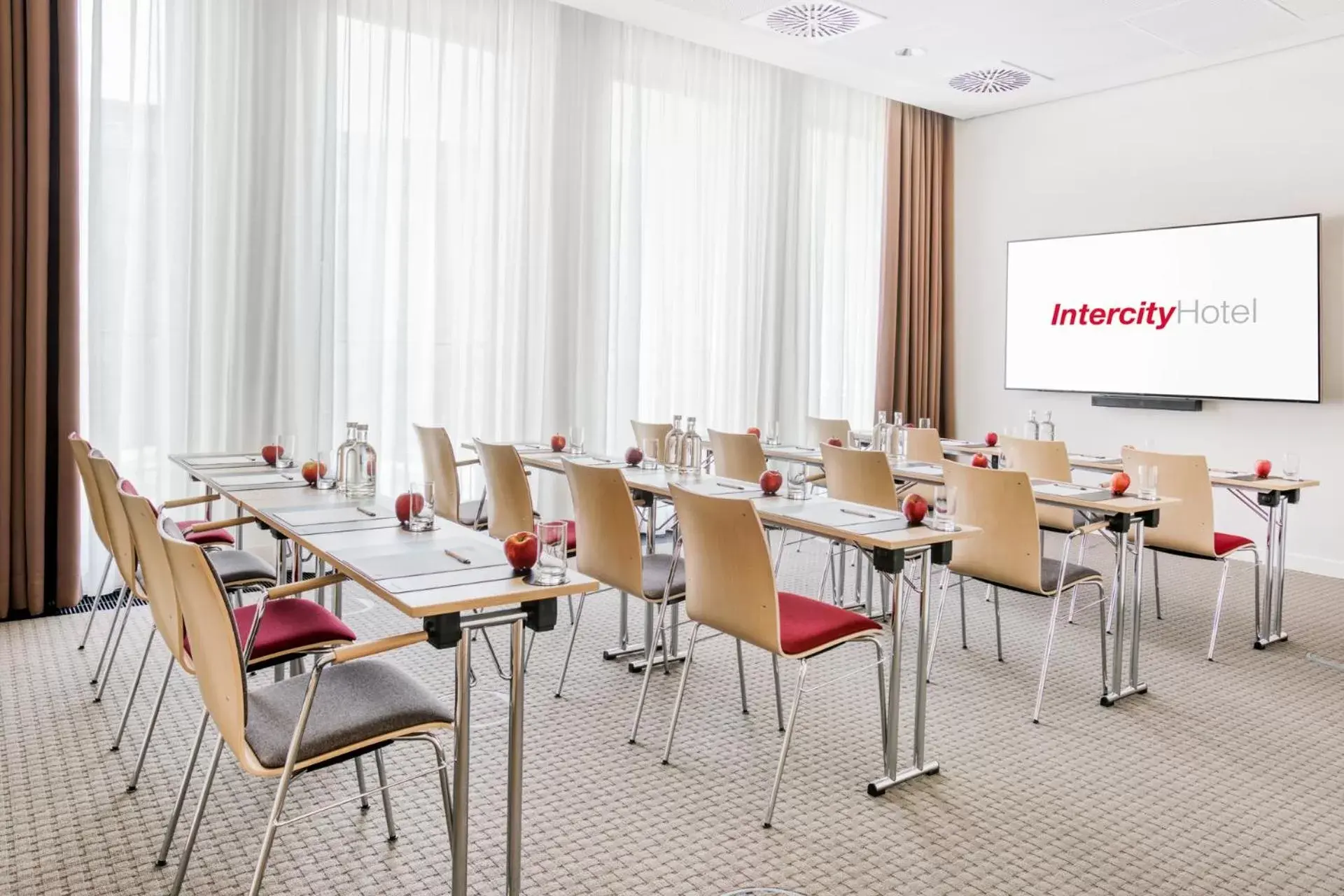 Meeting/conference room in IntercityHotel Hamburg-Barmbek