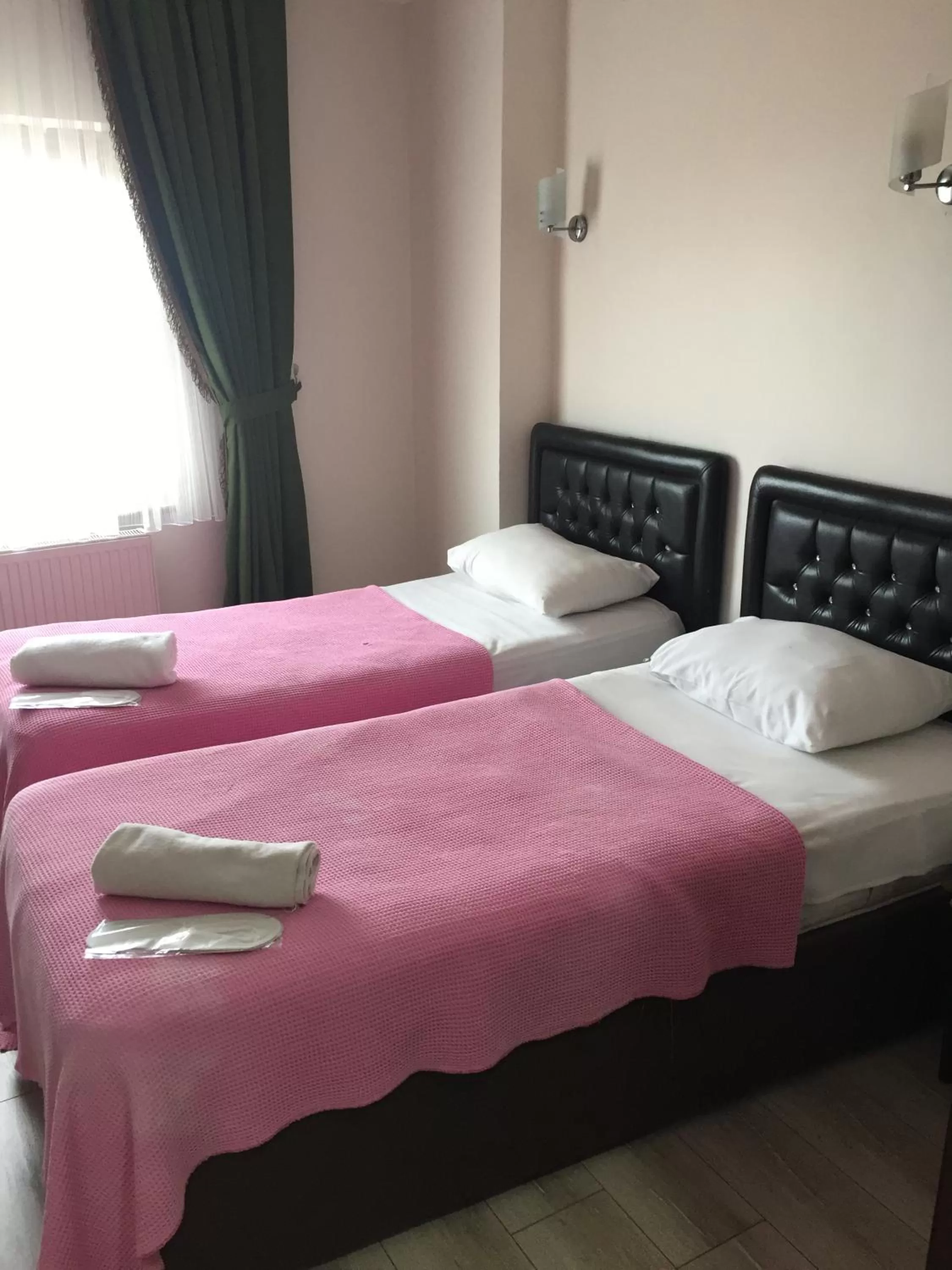 Bed in GanitaLife Otel