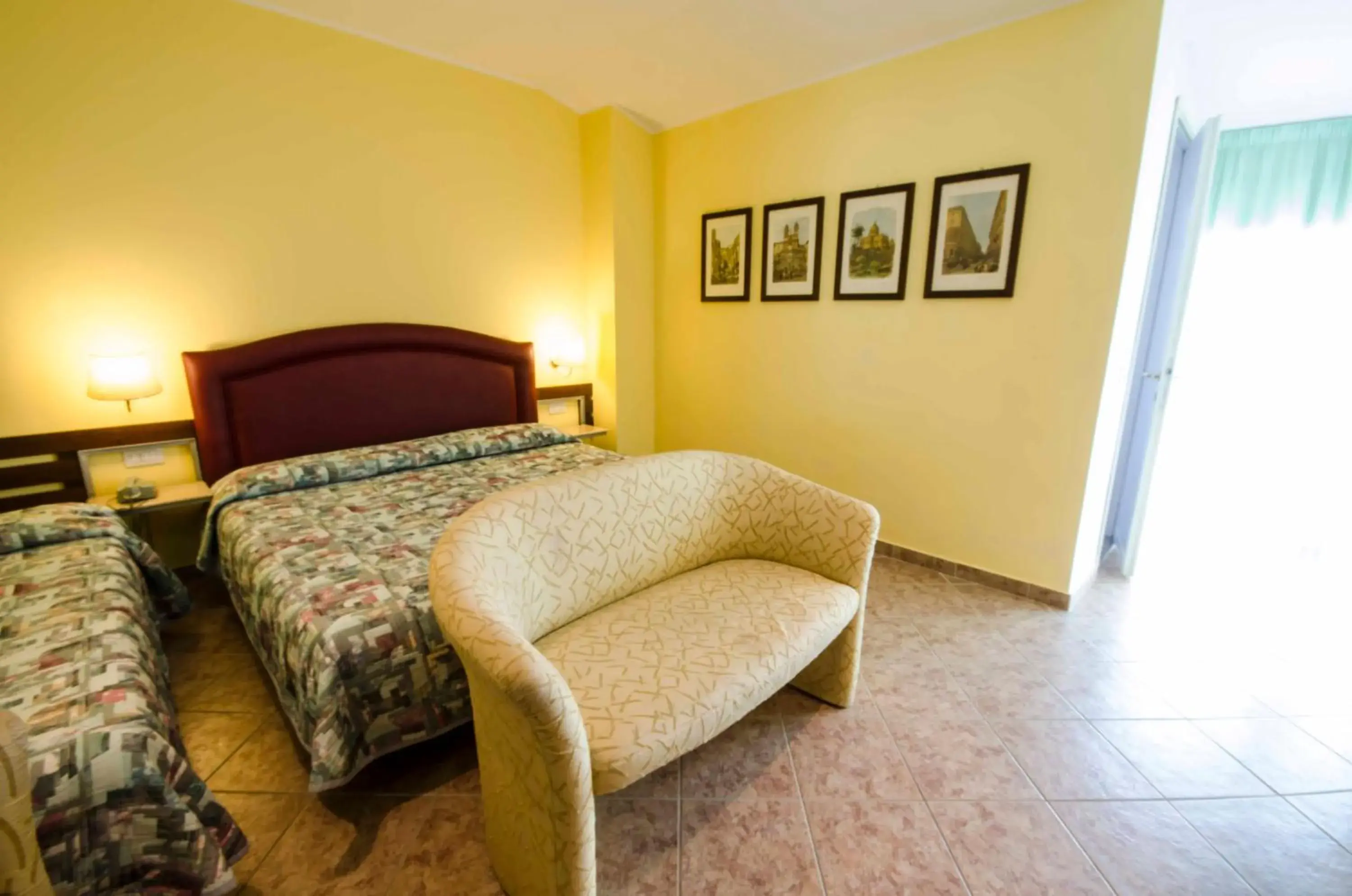 Bedroom, Bed in Hotel Tarconte