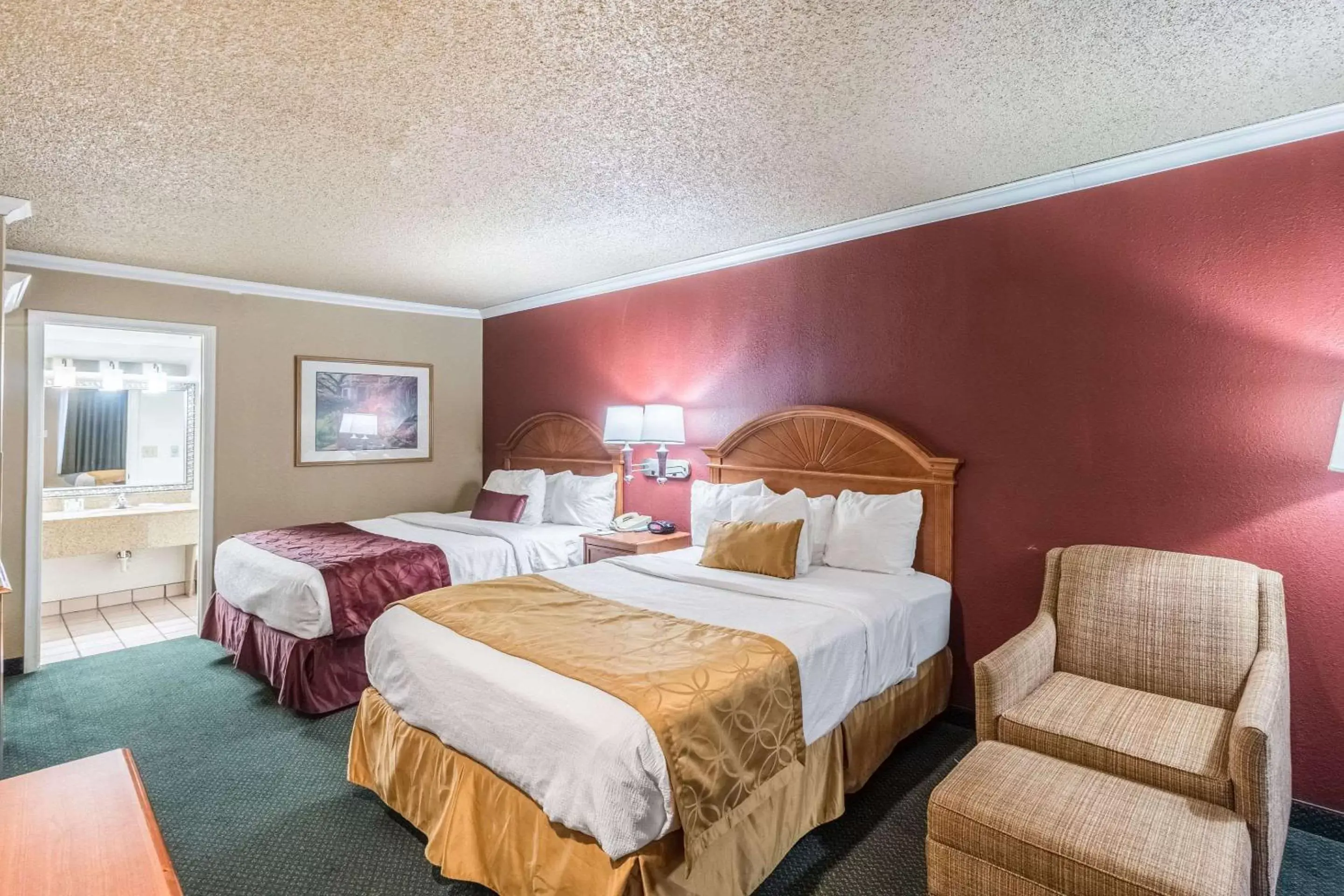 Photo of the whole room, Bed in Quality Inn Casa Grande I-10