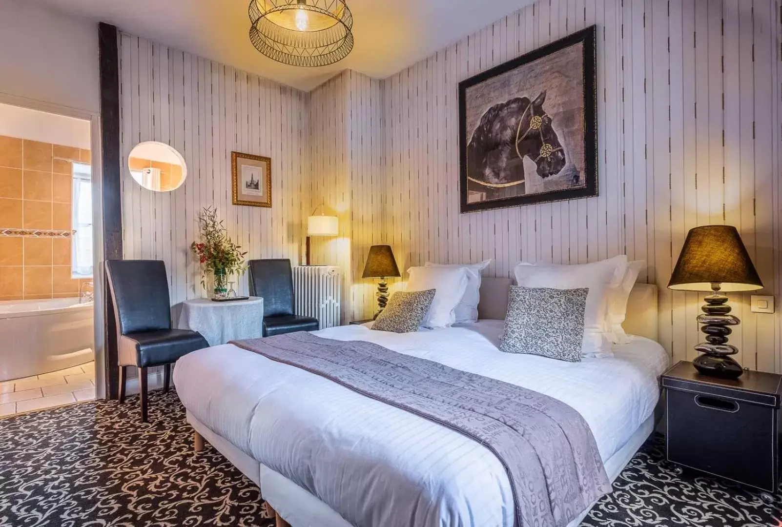 Bedroom in Le Pavillon des Lys - Hôtel Particulier