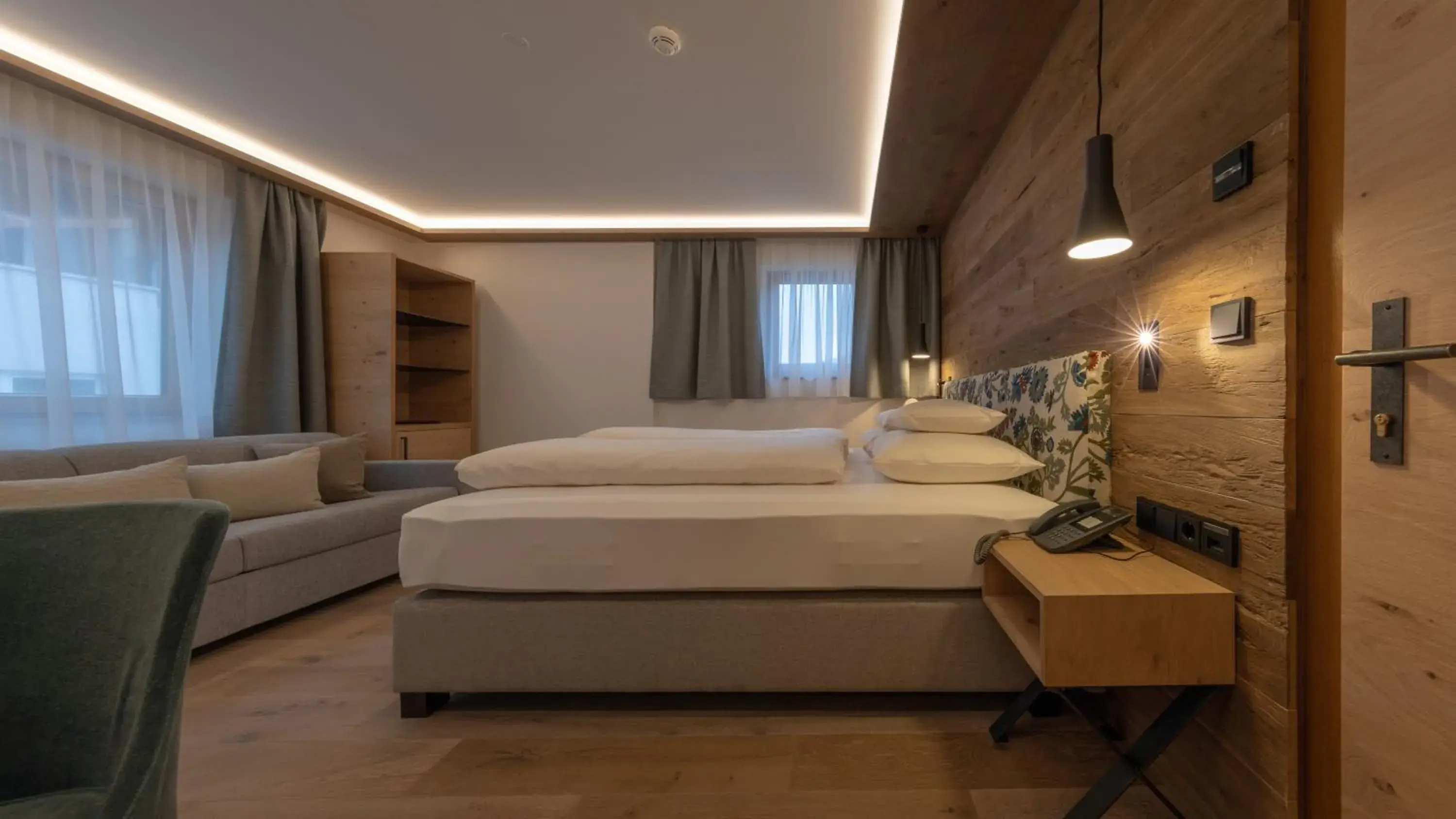 Photo of the whole room, Bed in Hotel Garni Glockenstuhl